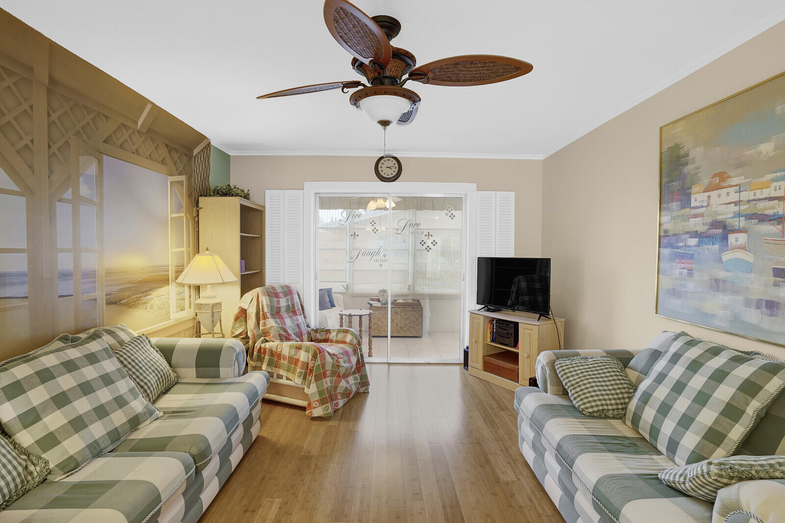 2111 NE 1st Court 204
