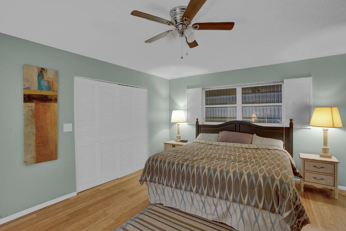 2111 NE 1st Court 204