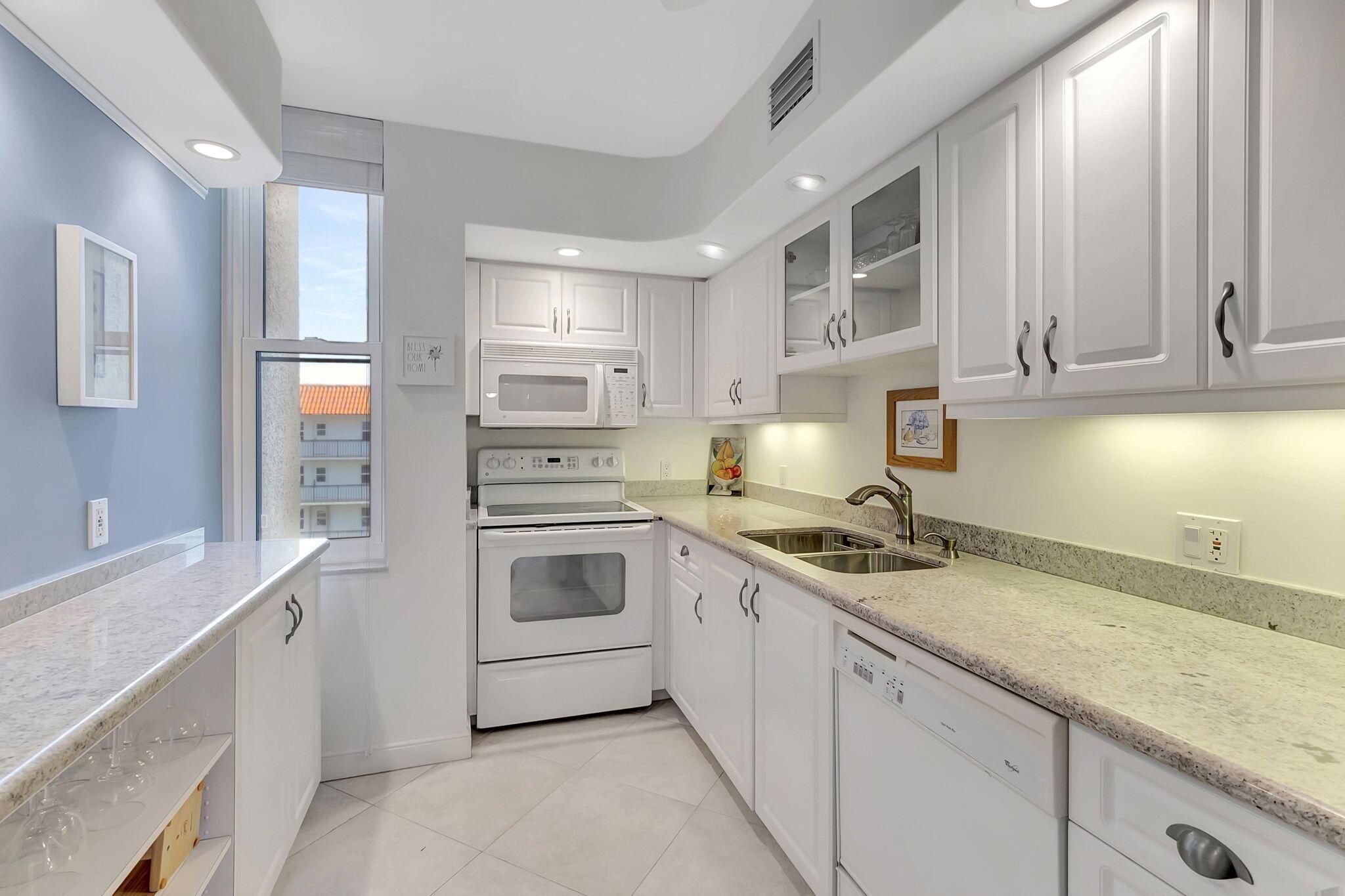 2727 N Ocean Boulevard 501-A