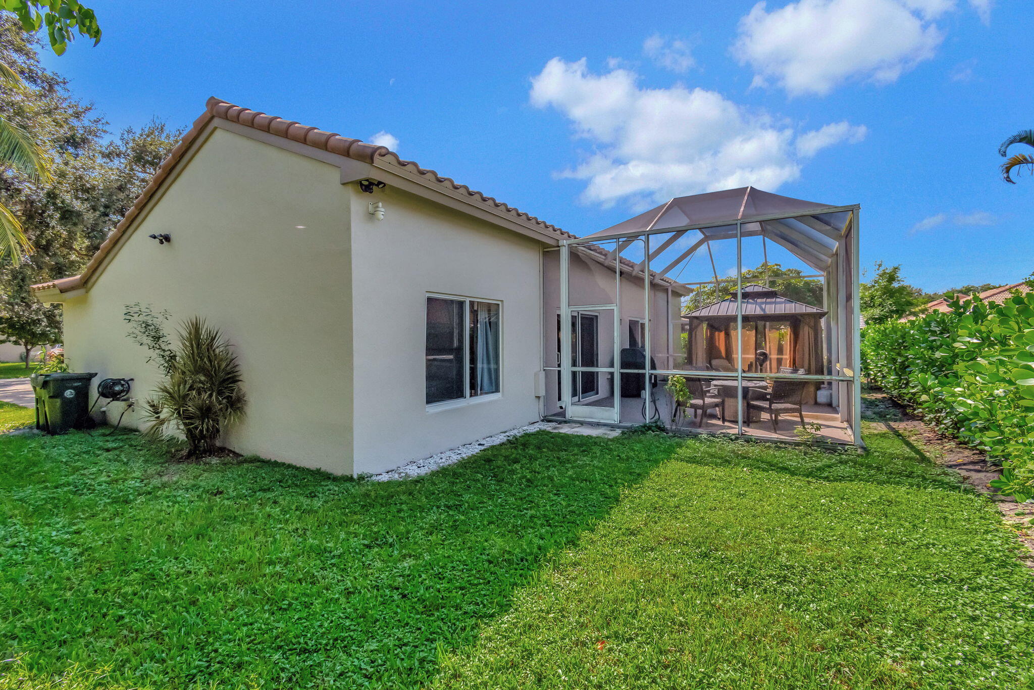 4493 NW 64th Street