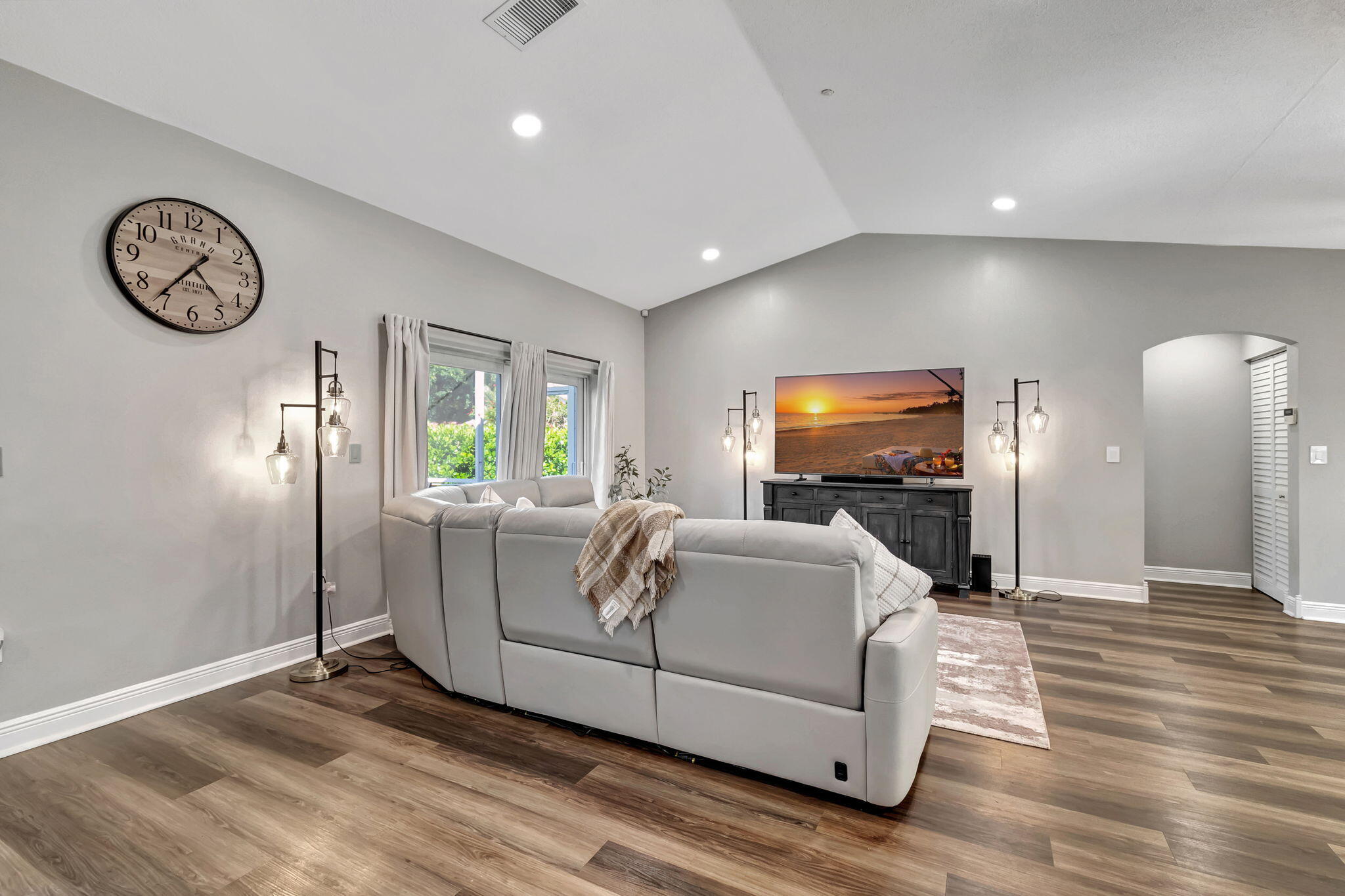 4493 NW 64th Street