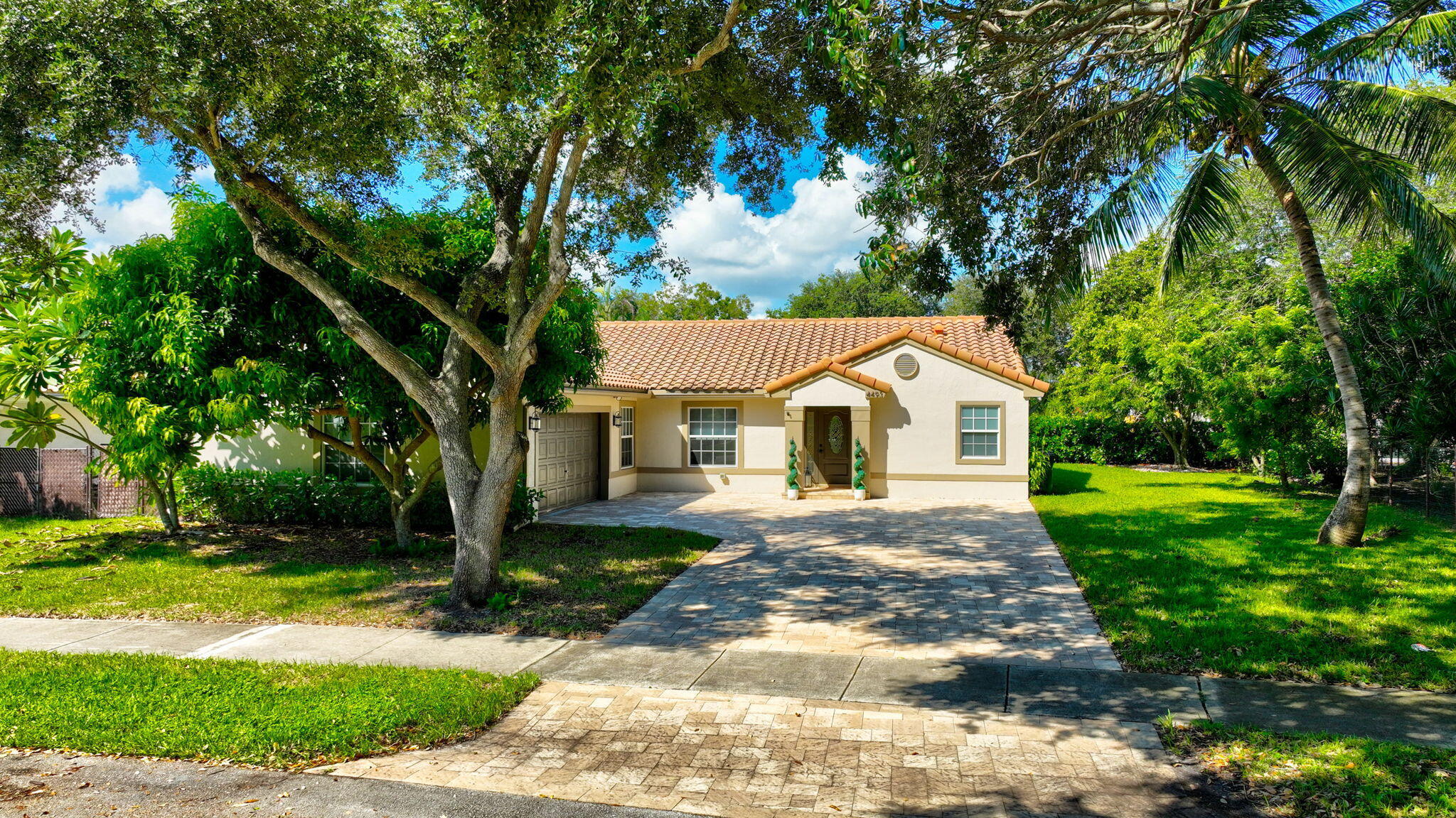 4493 NW 64th Street