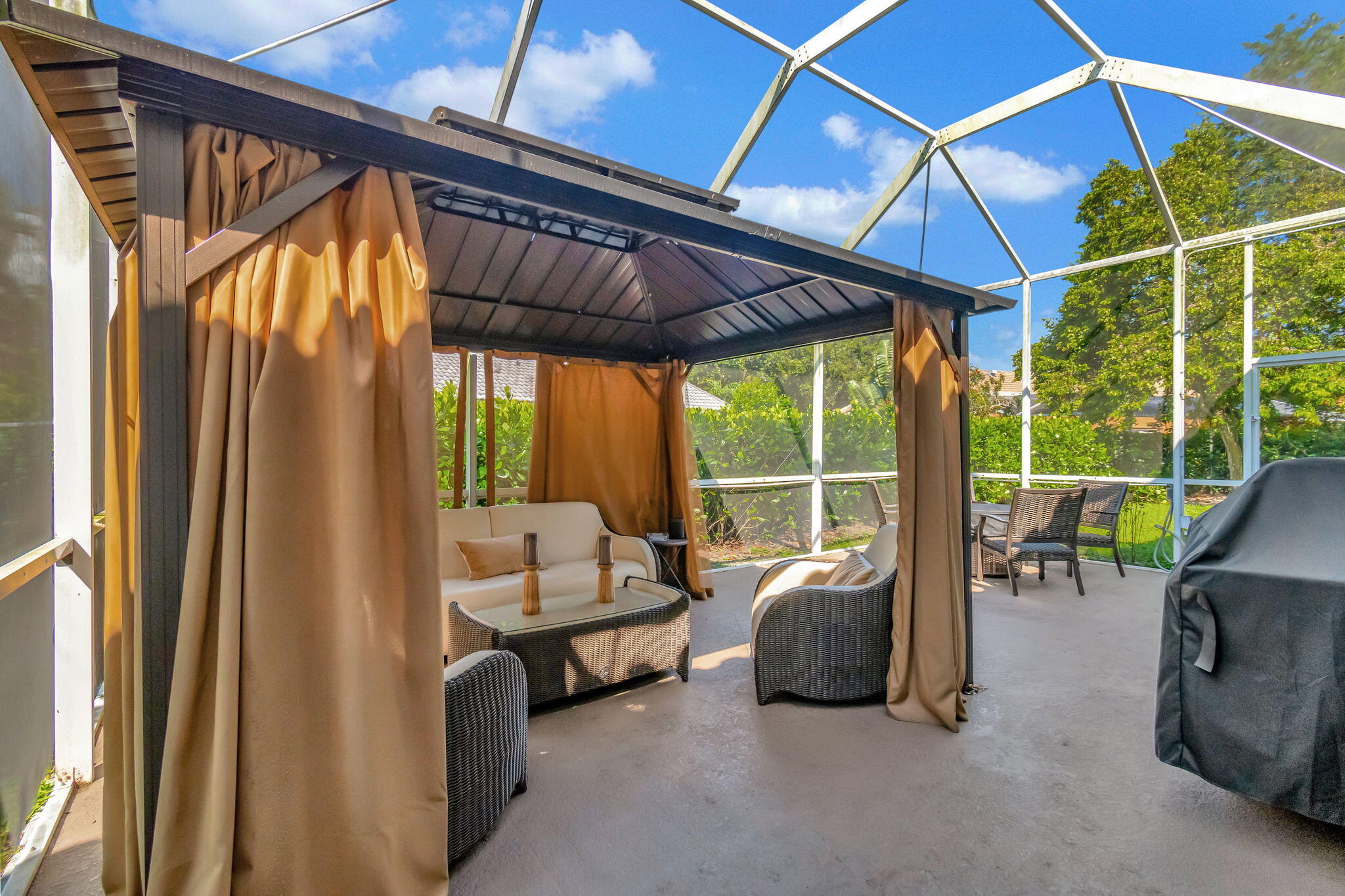 4493 NW 64th Street