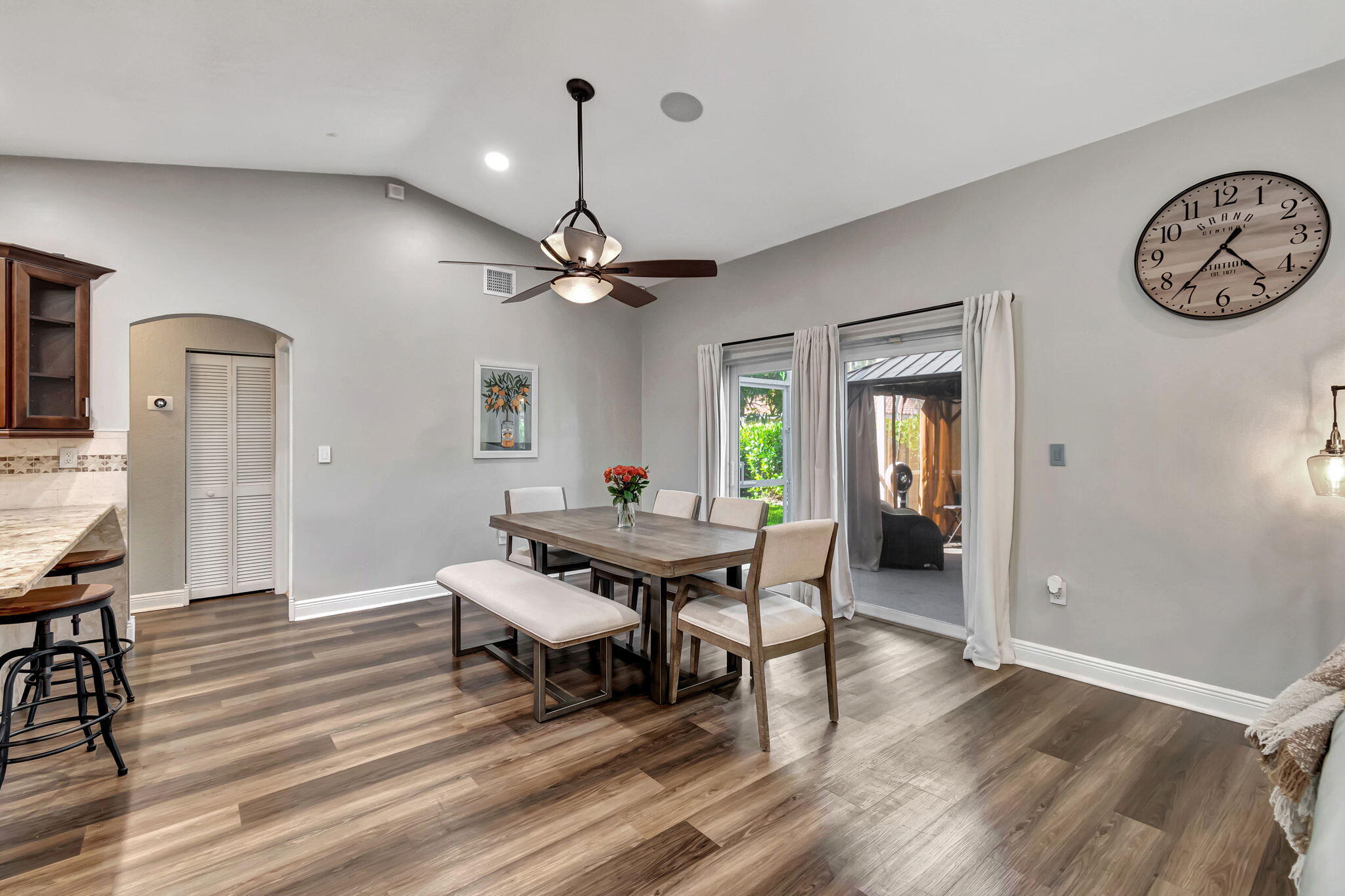 4493 NW 64th Street