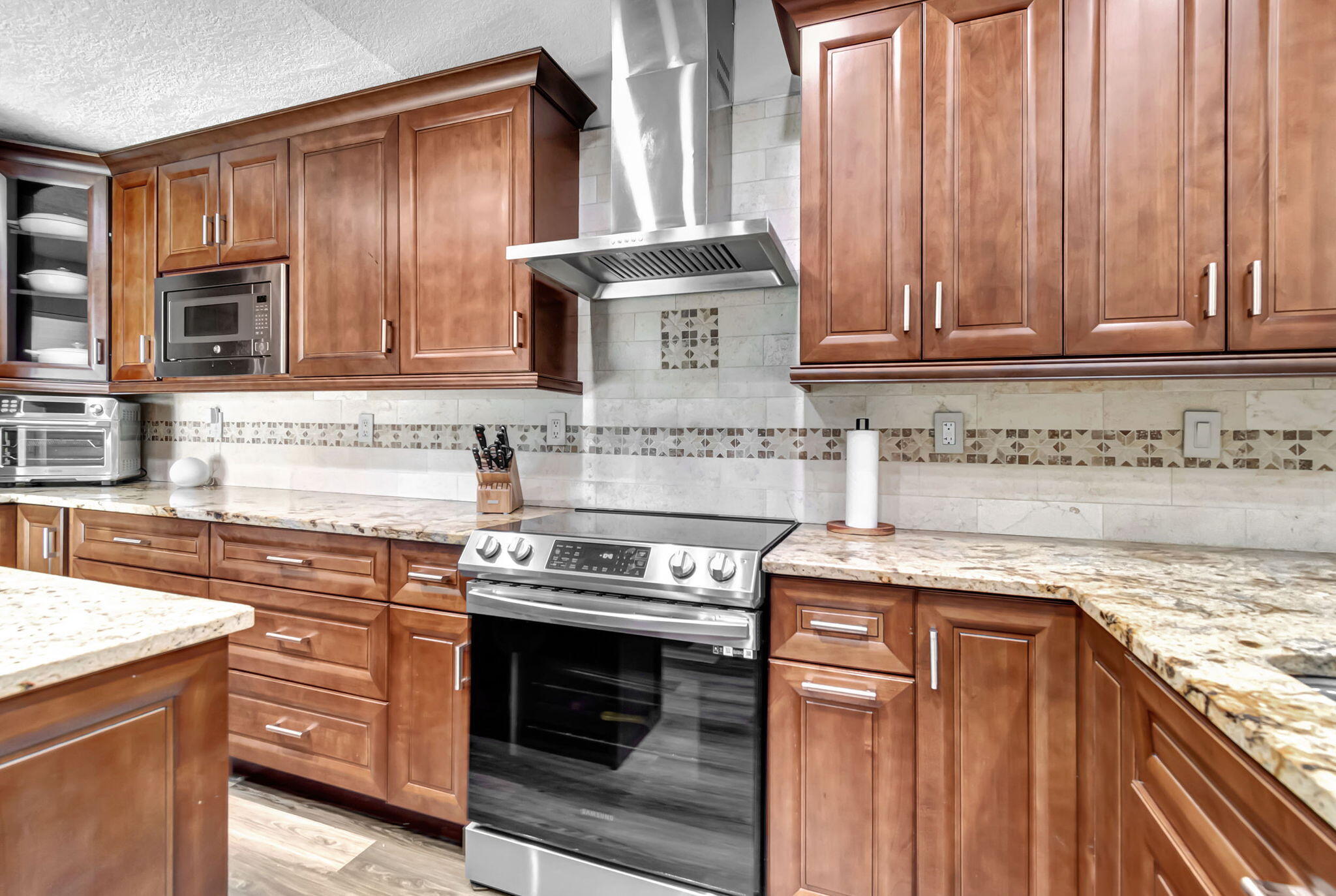 4493 NW 64th Street