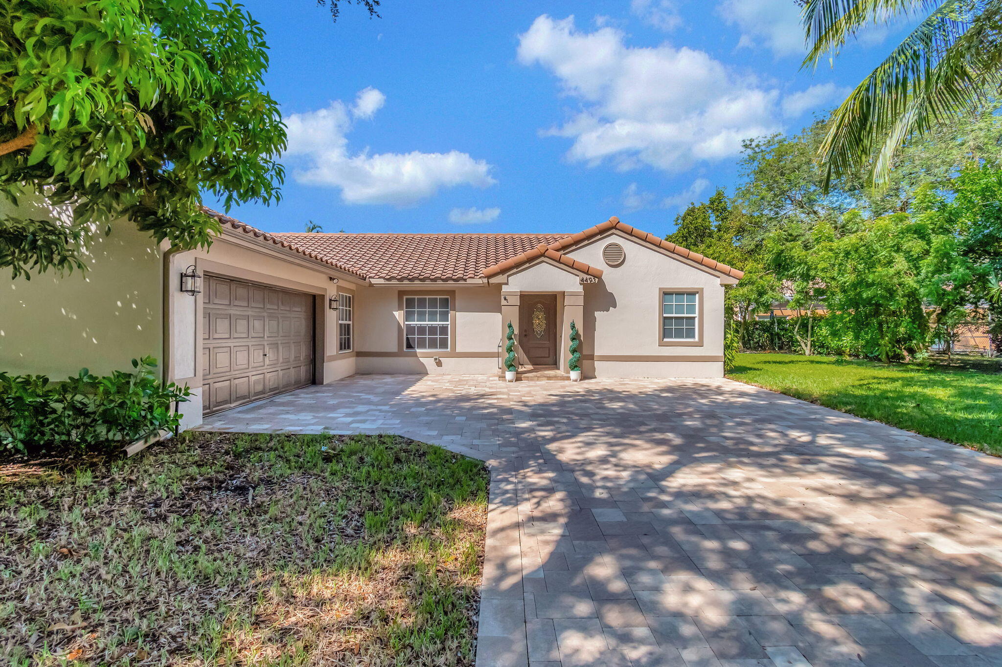 4493 NW 64th Street