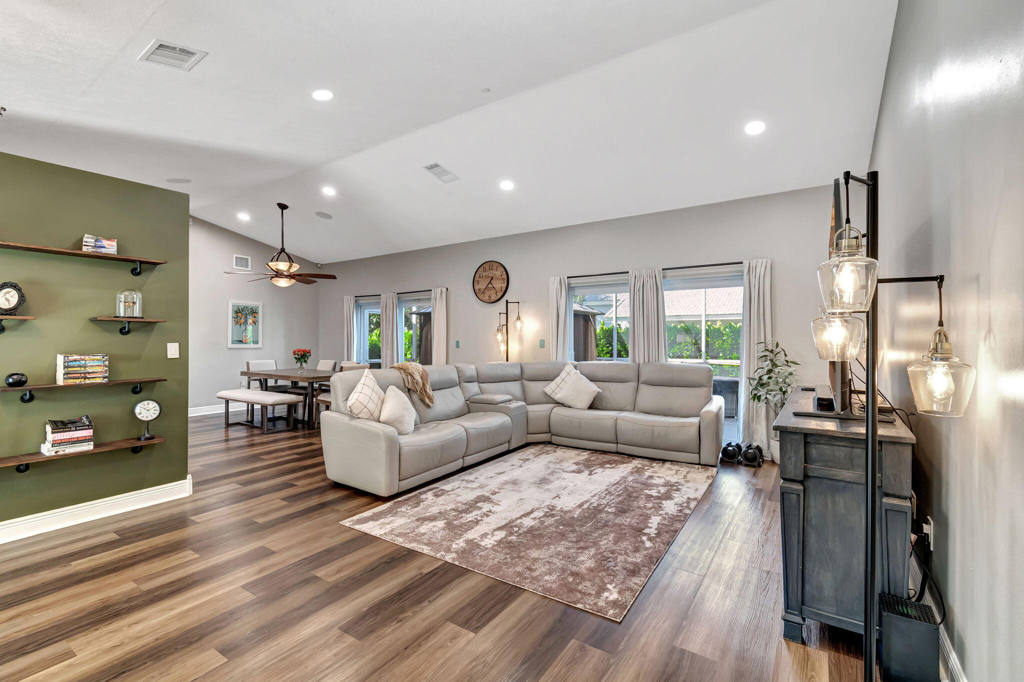 4493 NW 64th Street
