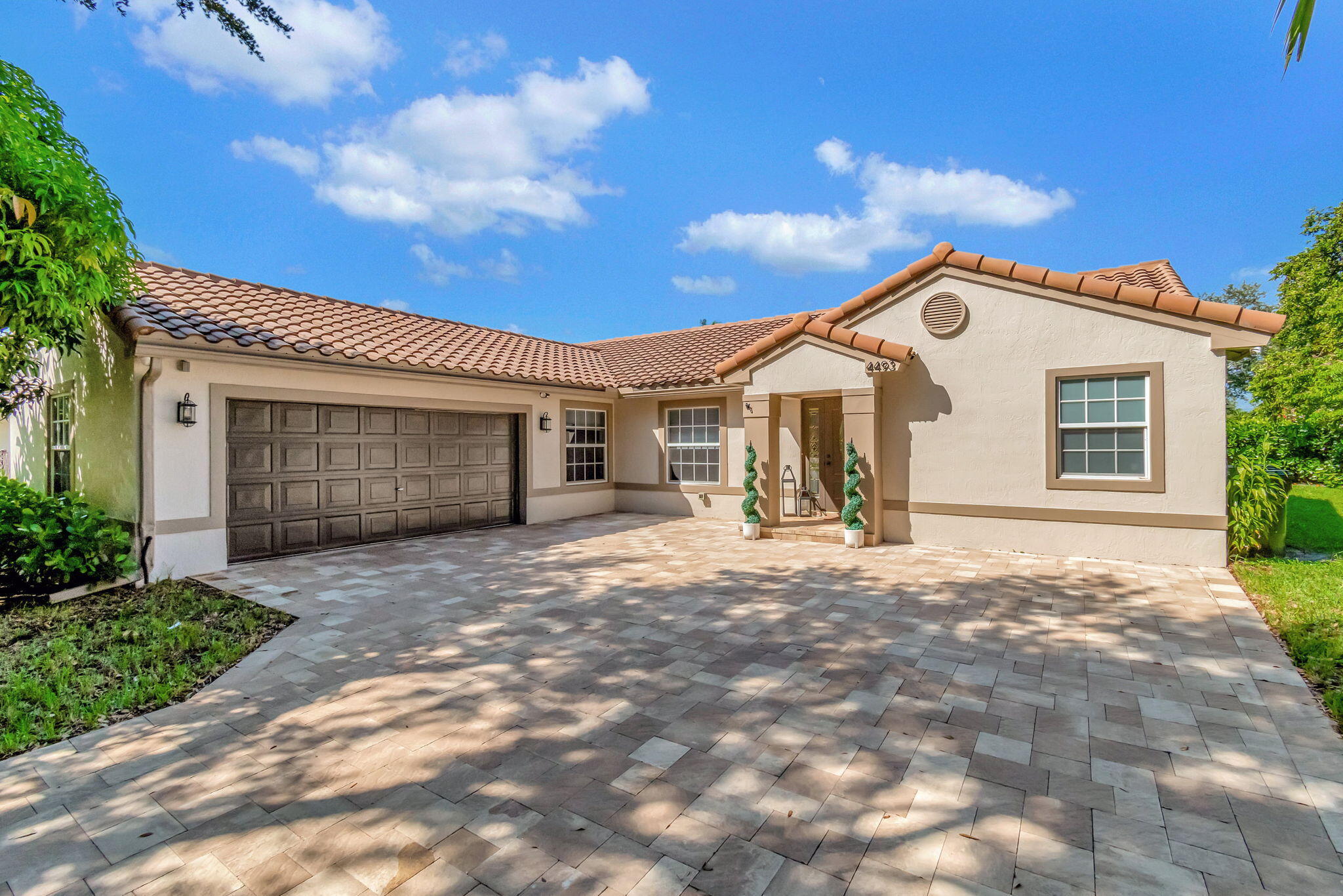 4493 NW 64th Street