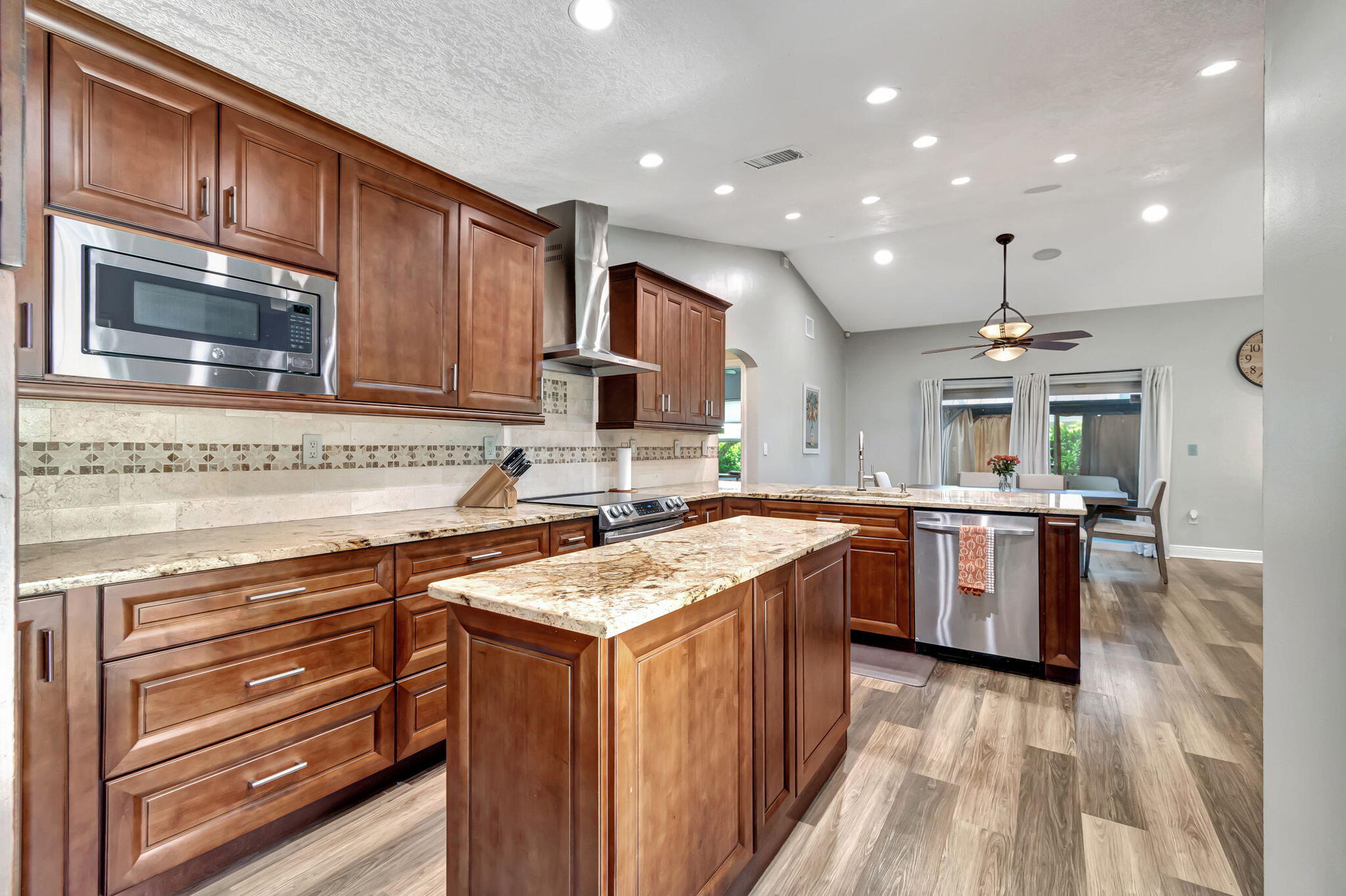 4493 NW 64th Street