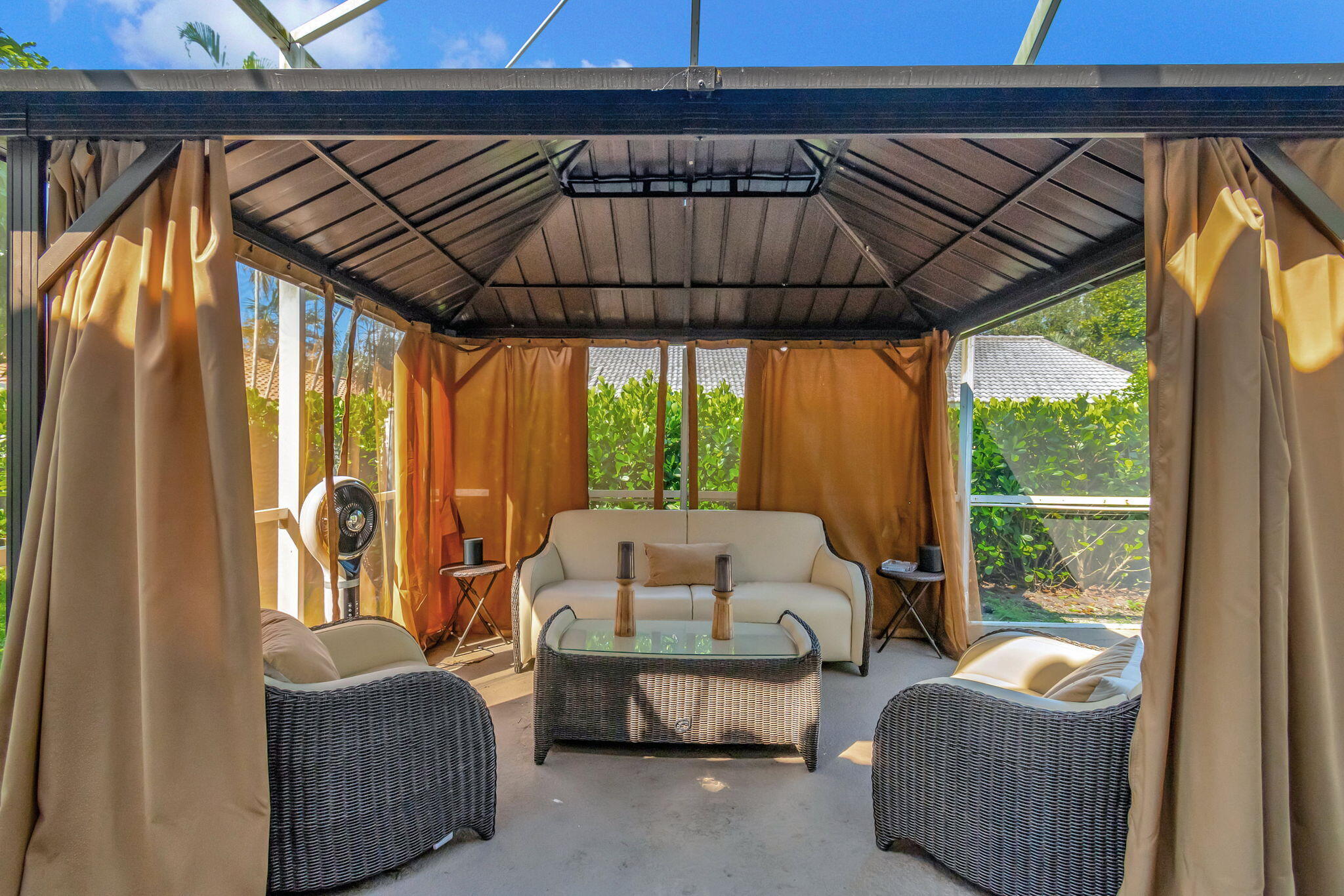 4493 NW 64th Street