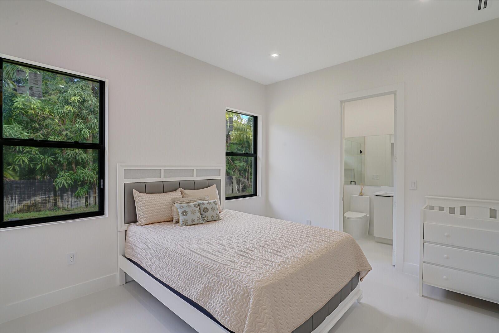 16965 Okeechobee Boulevard