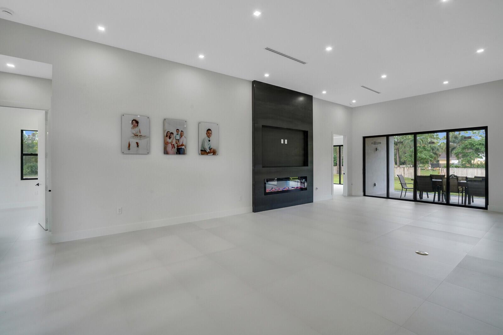 16965 Okeechobee Boulevard