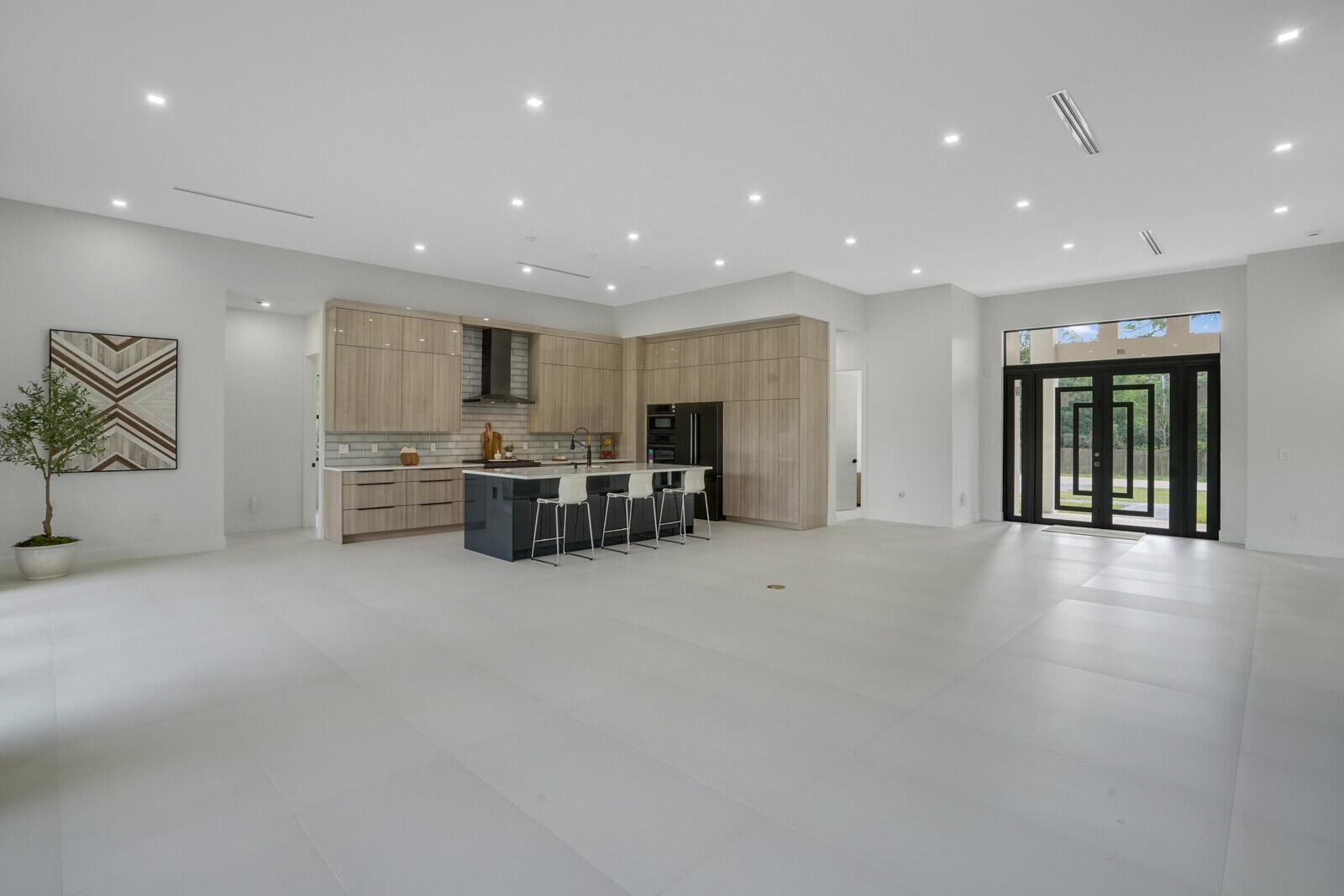 16965 Okeechobee Boulevard