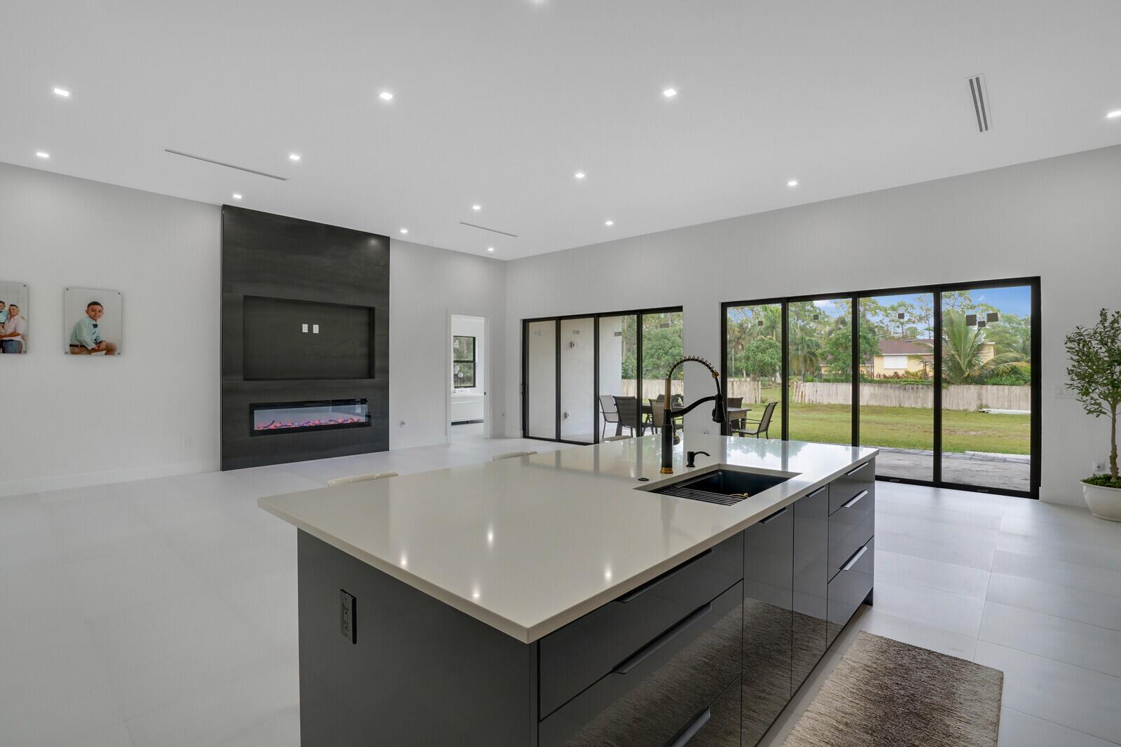 16965 Okeechobee Boulevard