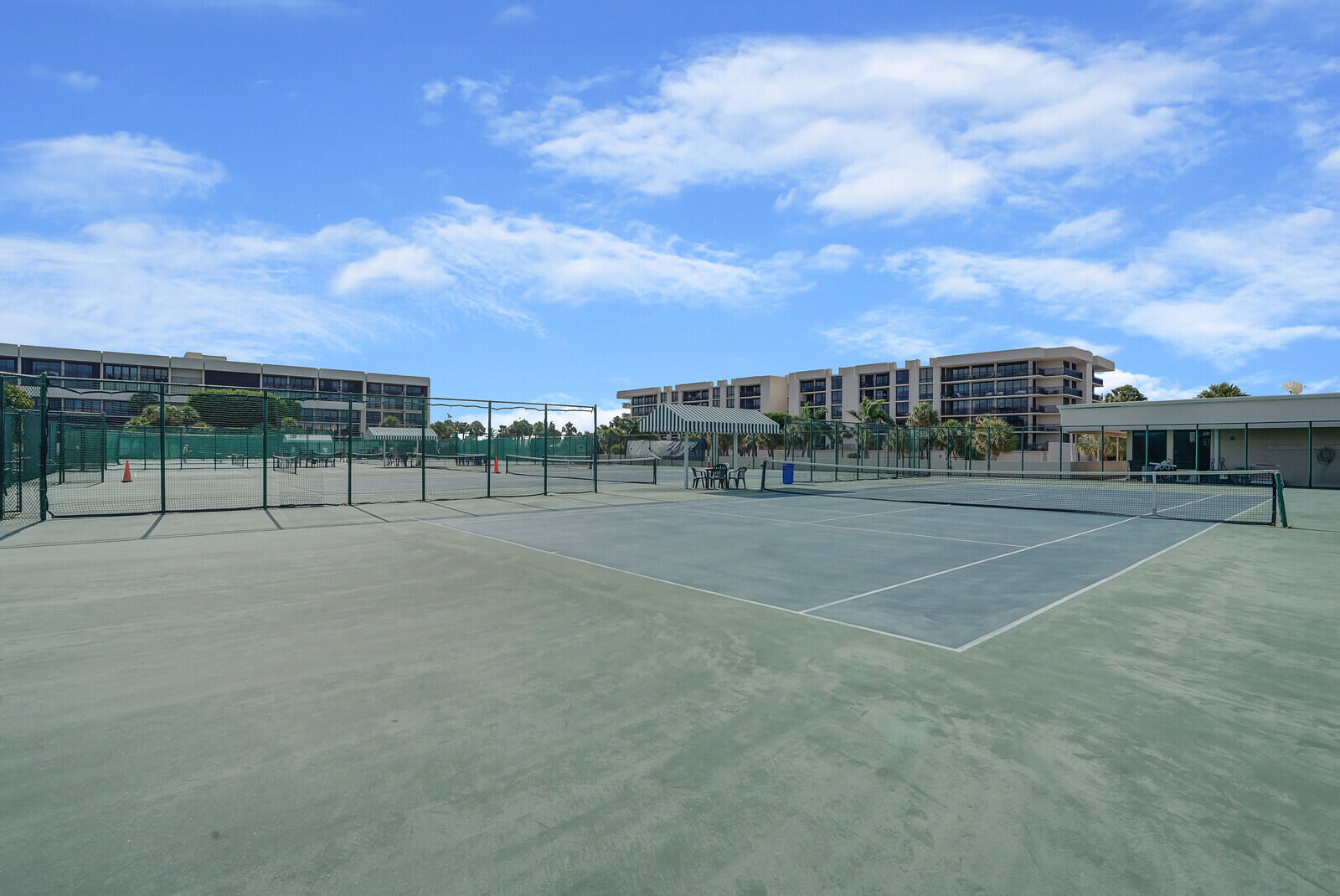 2697 N Ocean Boulevard F-202