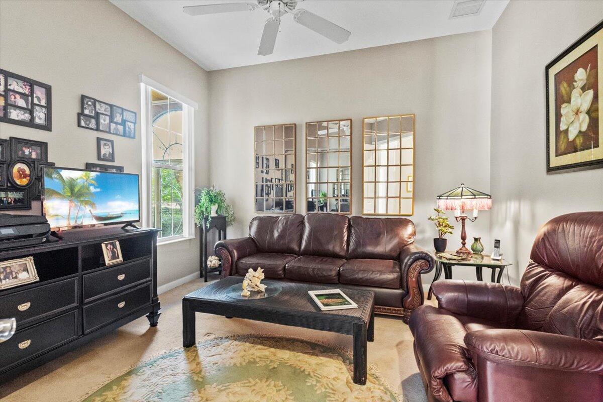 11419 SW Northland Drive