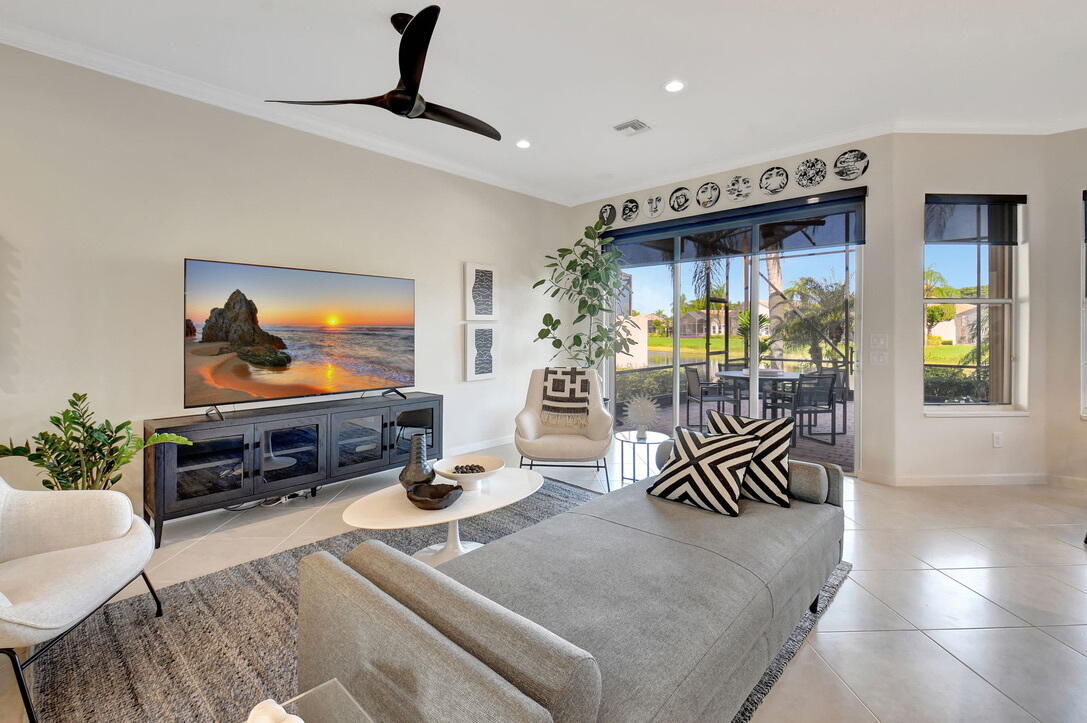 7249 Morocca Lake Drive