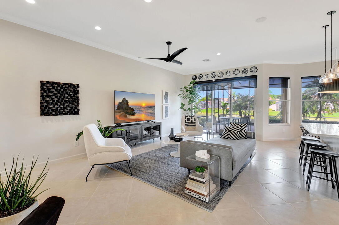 7249 Morocca Lake Drive