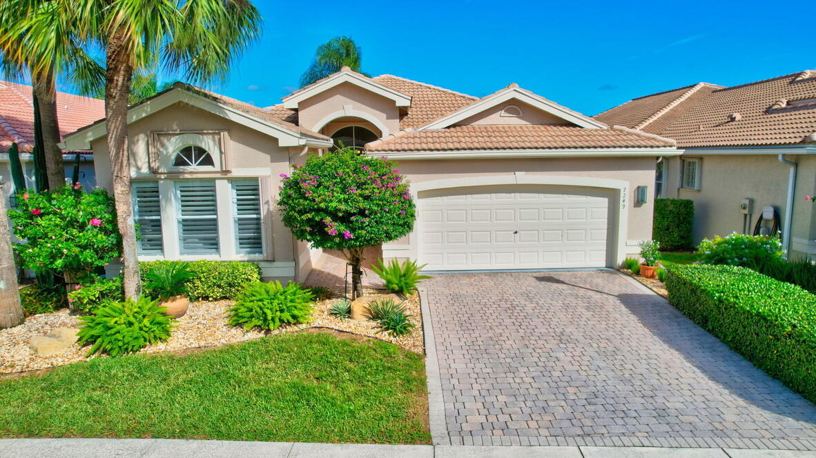 7249 Morocca Lake Drive