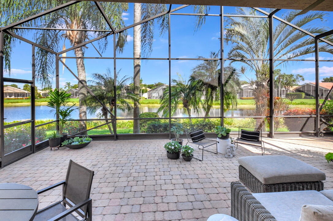 7249 Morocca Lake Drive