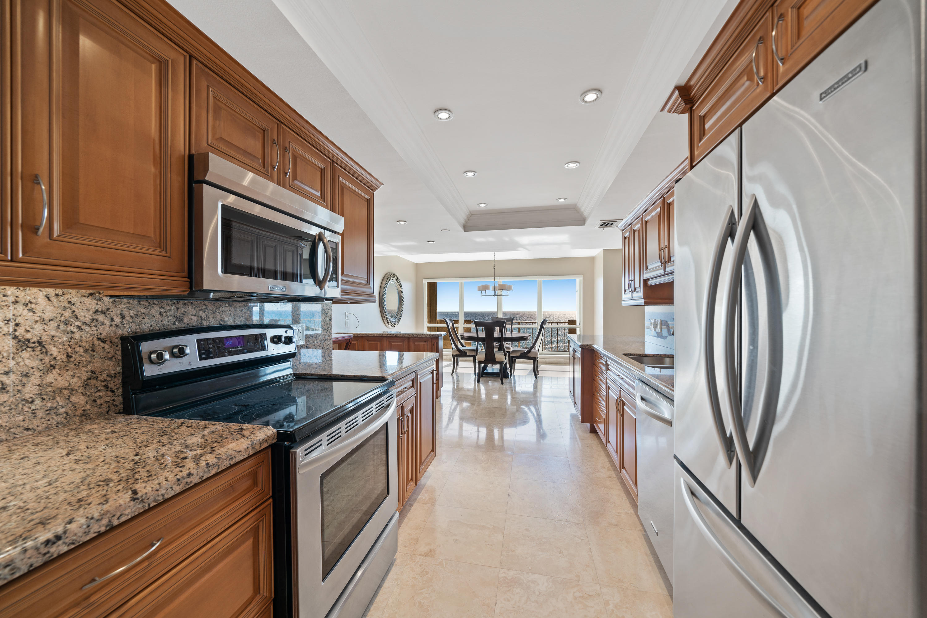 4301 N Ocean Boulevard 802