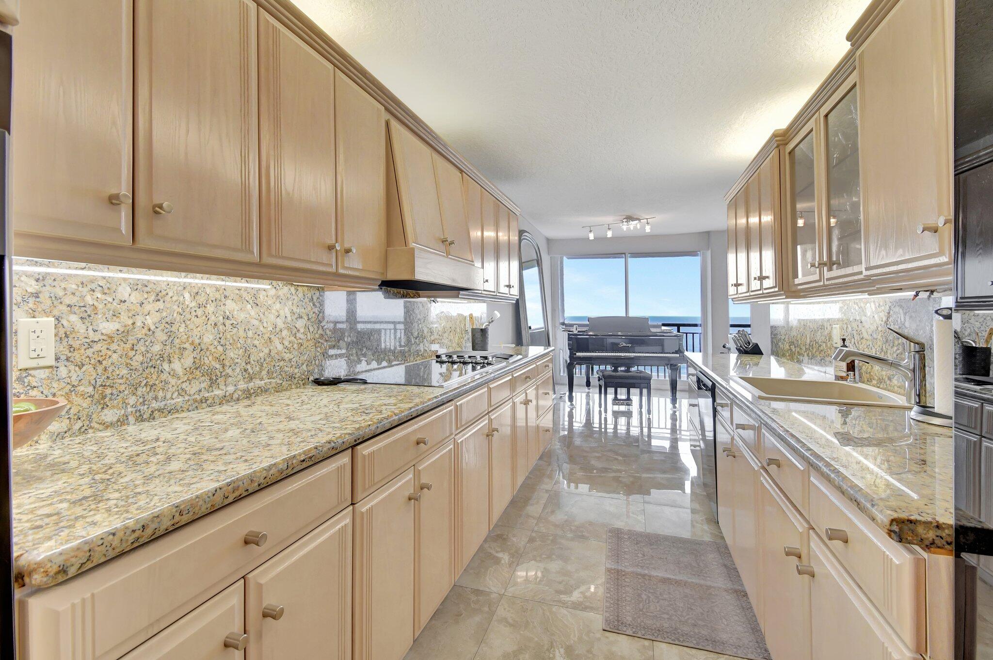 2667 N Ocean Boulevard 602-I