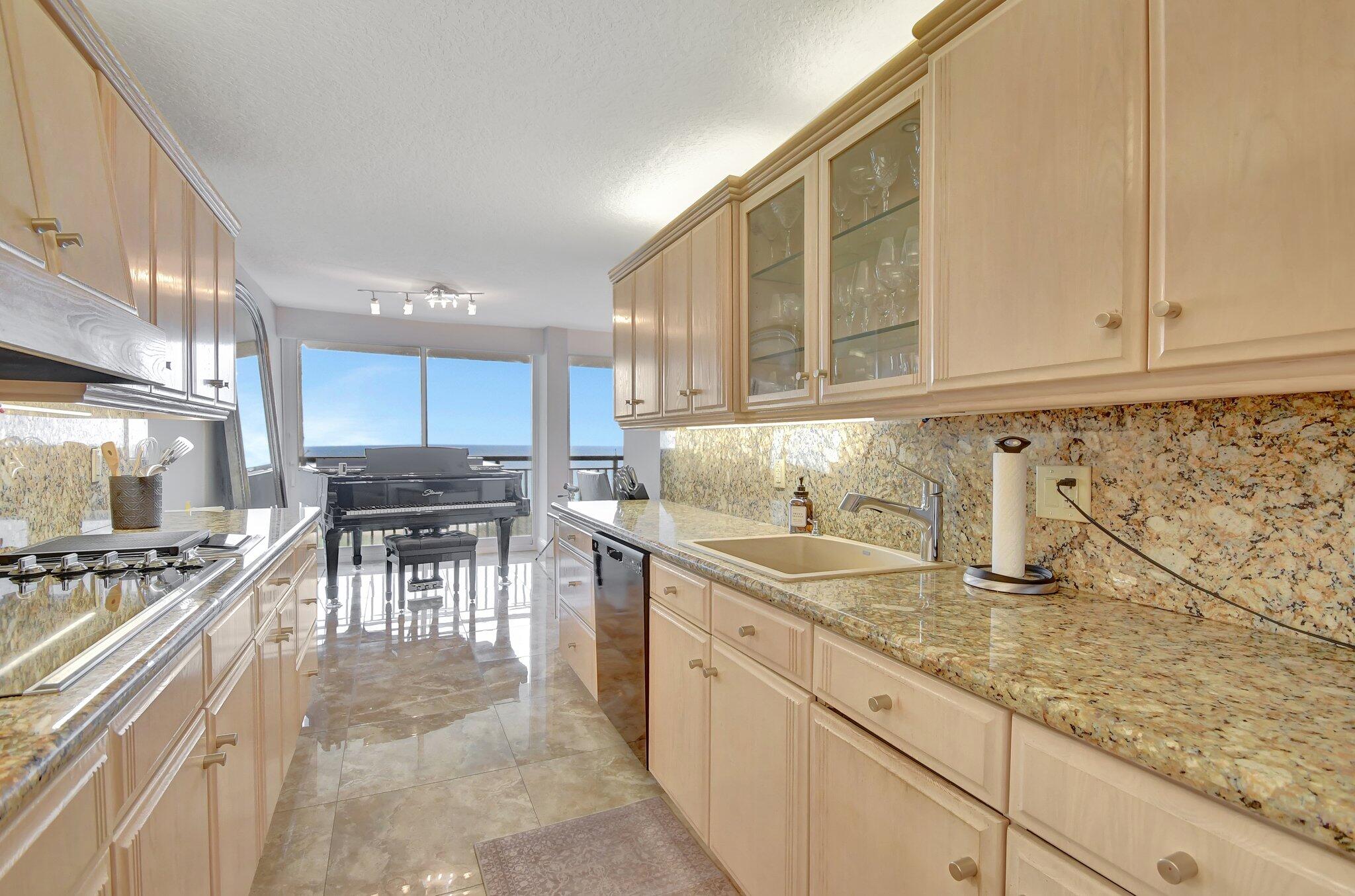 2667 N Ocean Boulevard 602-I