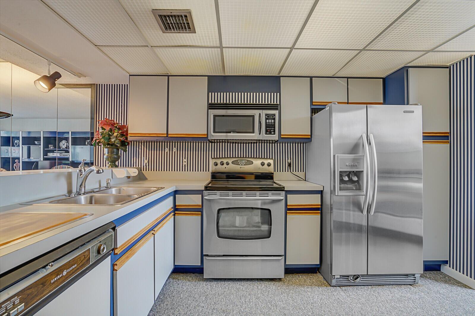 2687 N Ocean Boulevard 207-G