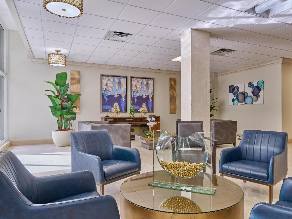 305 N Boulevard 1204