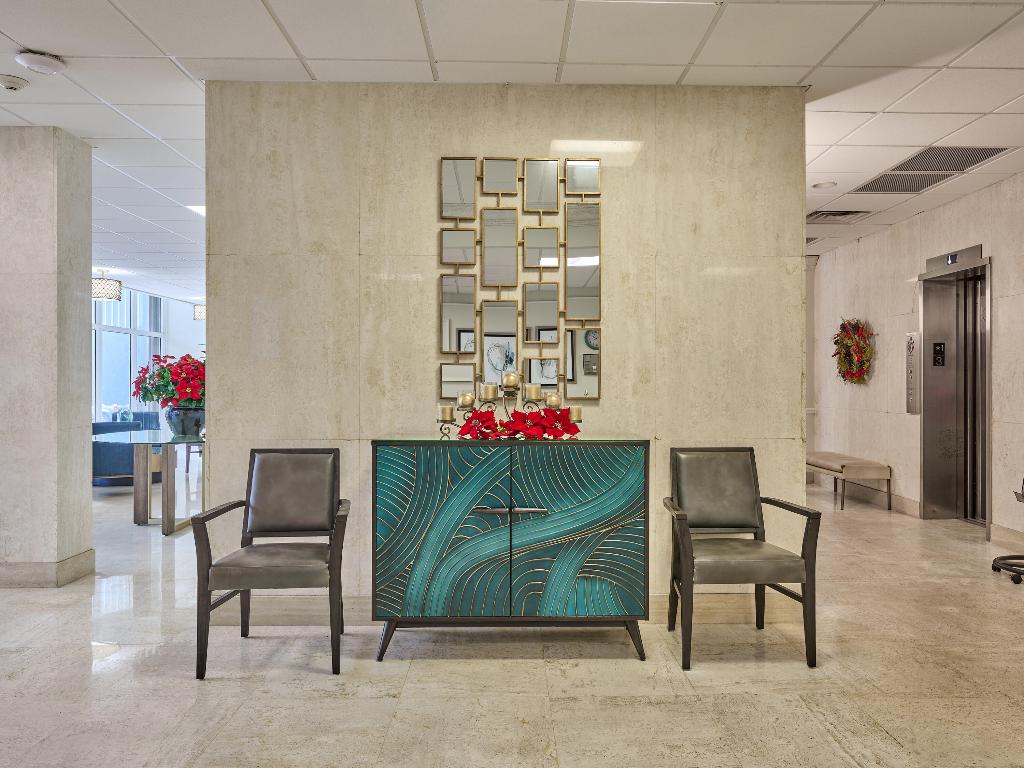 305 N Boulevard 1204