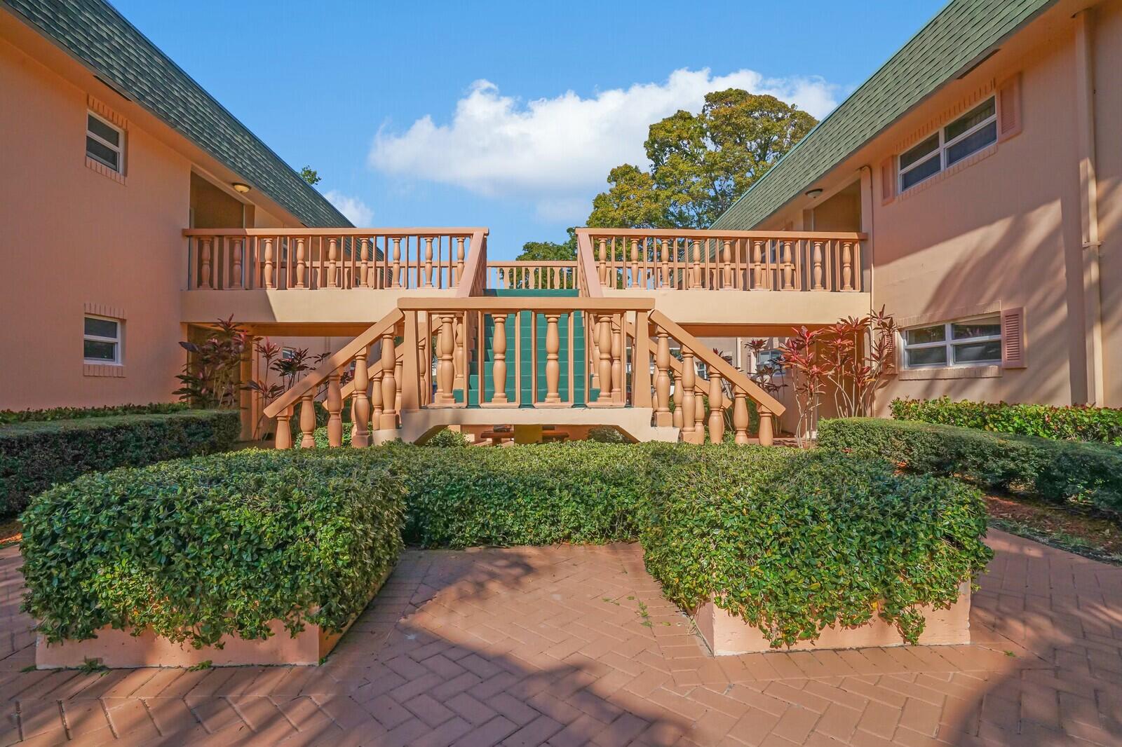 760 SE 2nd Avenue C203