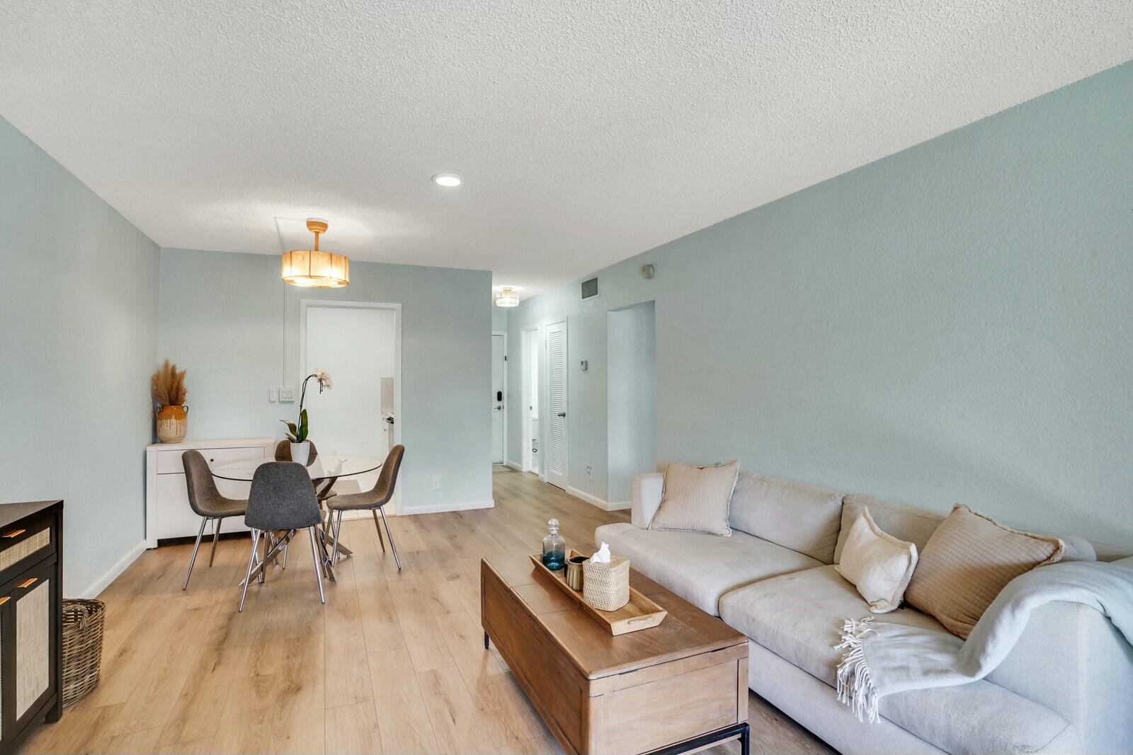 760 SE 2nd Avenue C203