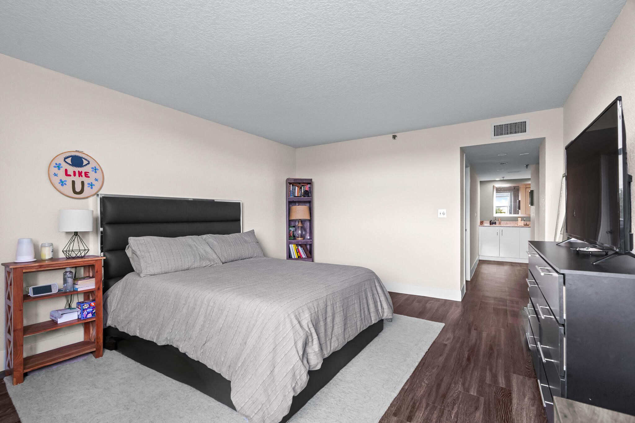 6463 La Costa Drive 304