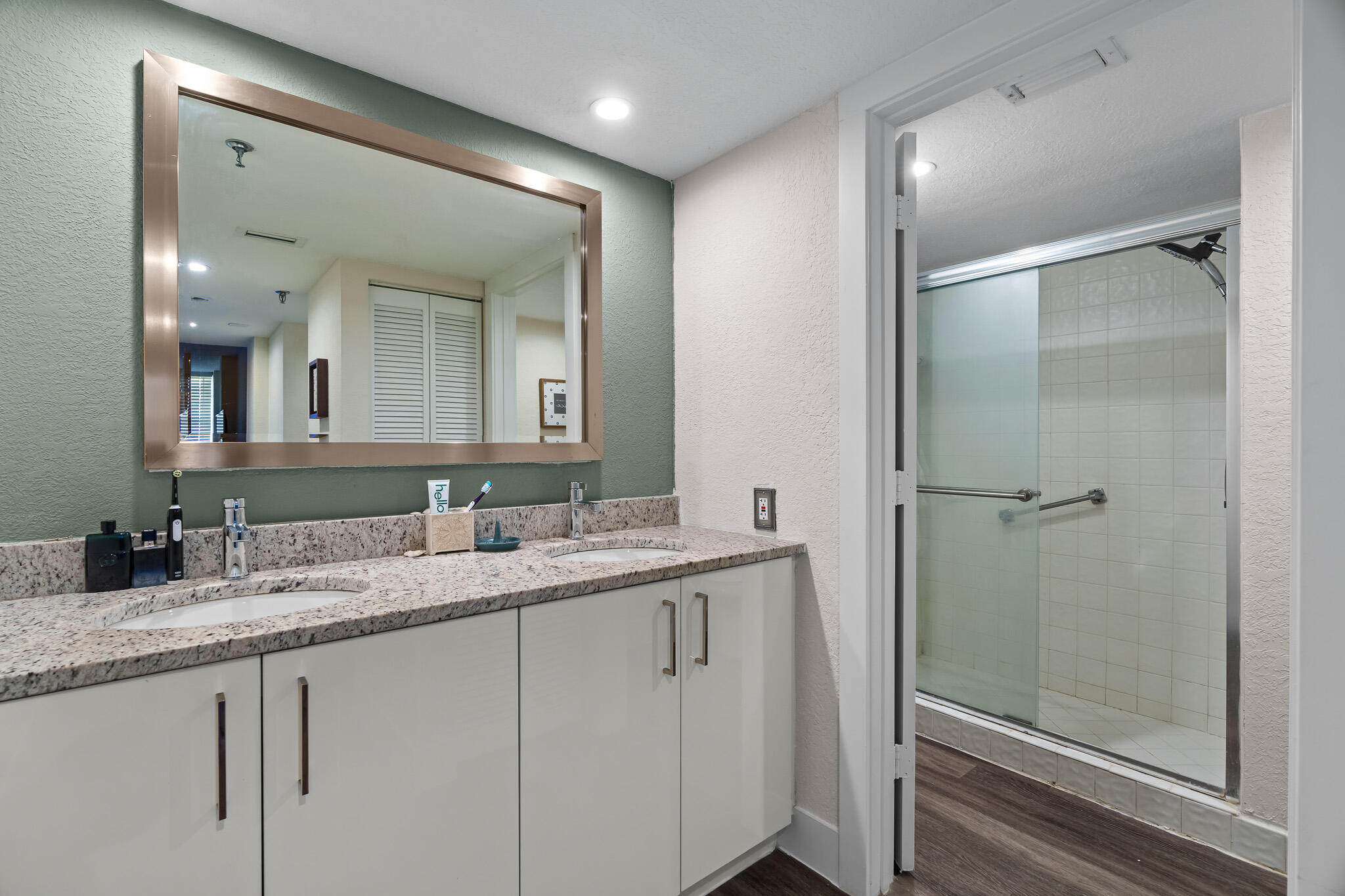 6463 La Costa Drive 304