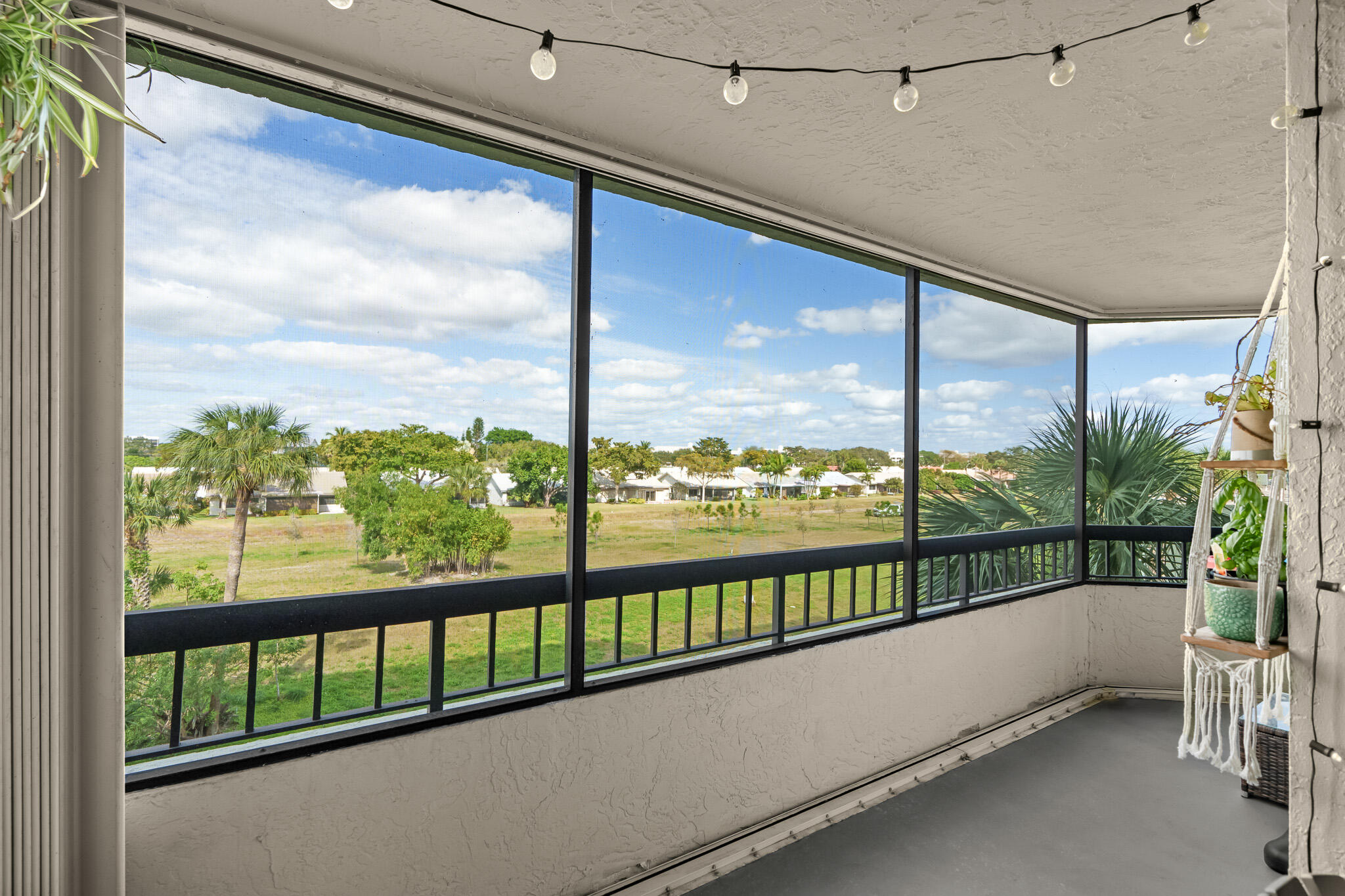 6463 La Costa Drive 304