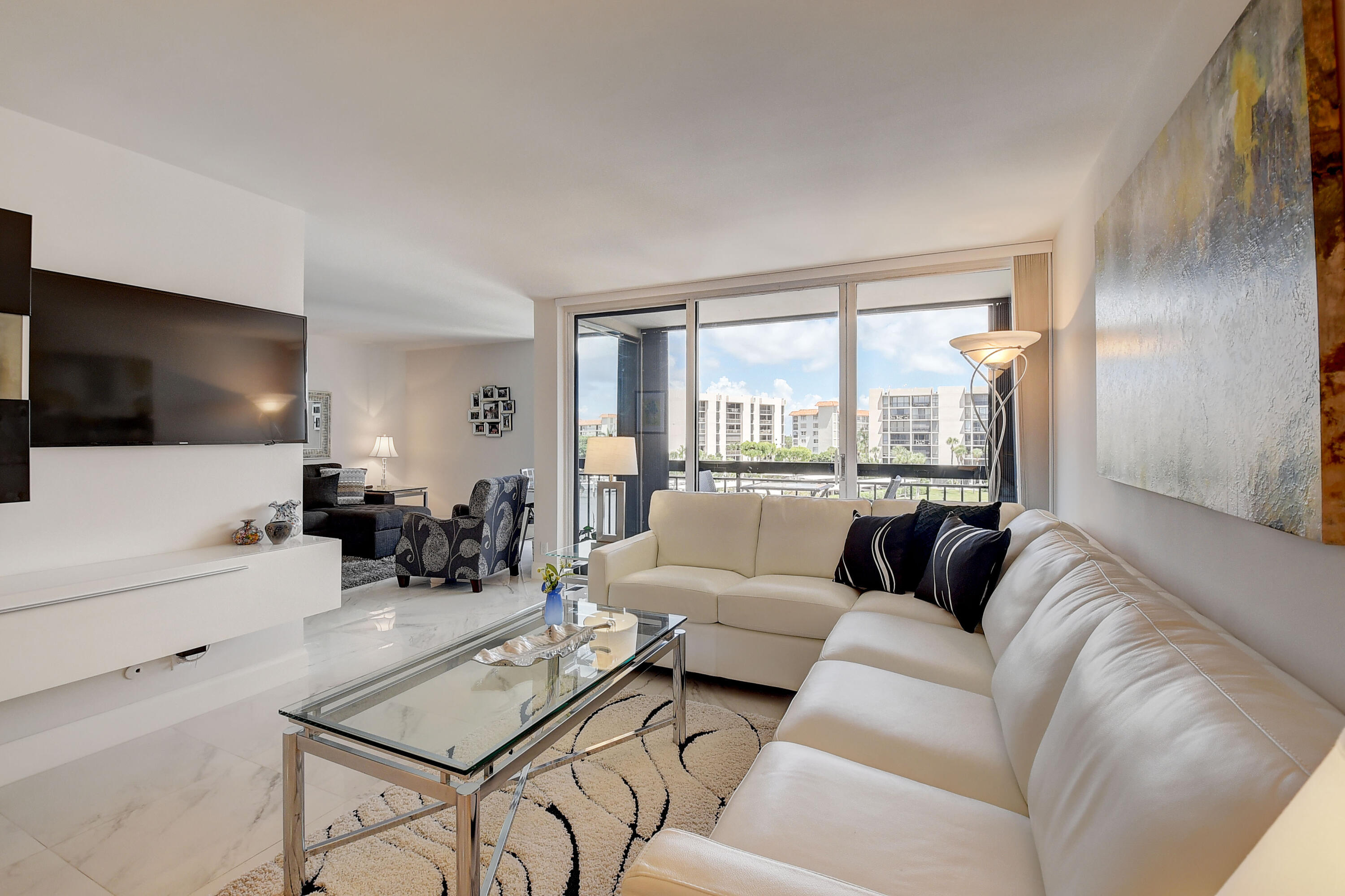 2687 N Ocean Boulevard 401-G