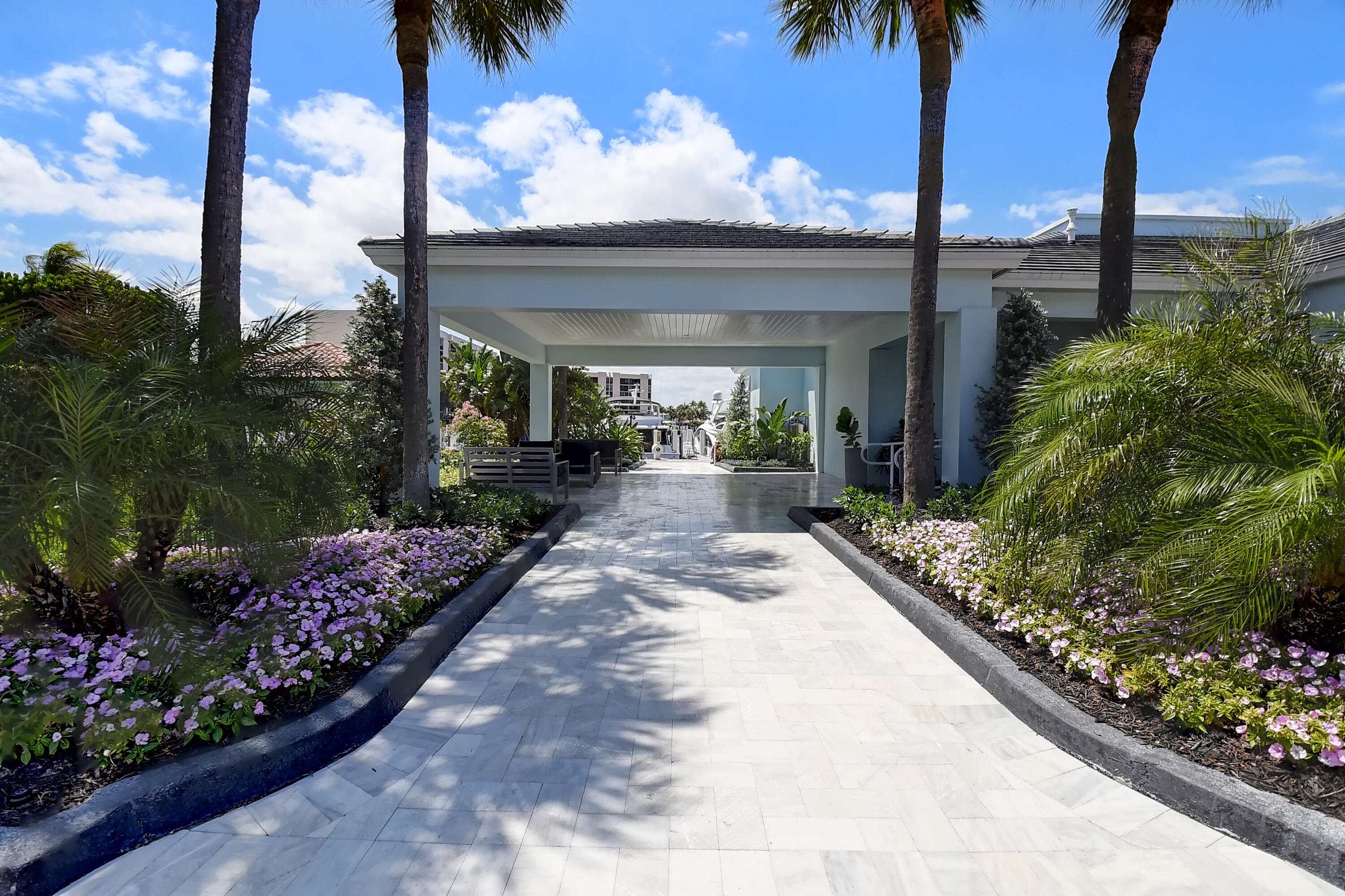 2687 N Ocean Boulevard 401-G
