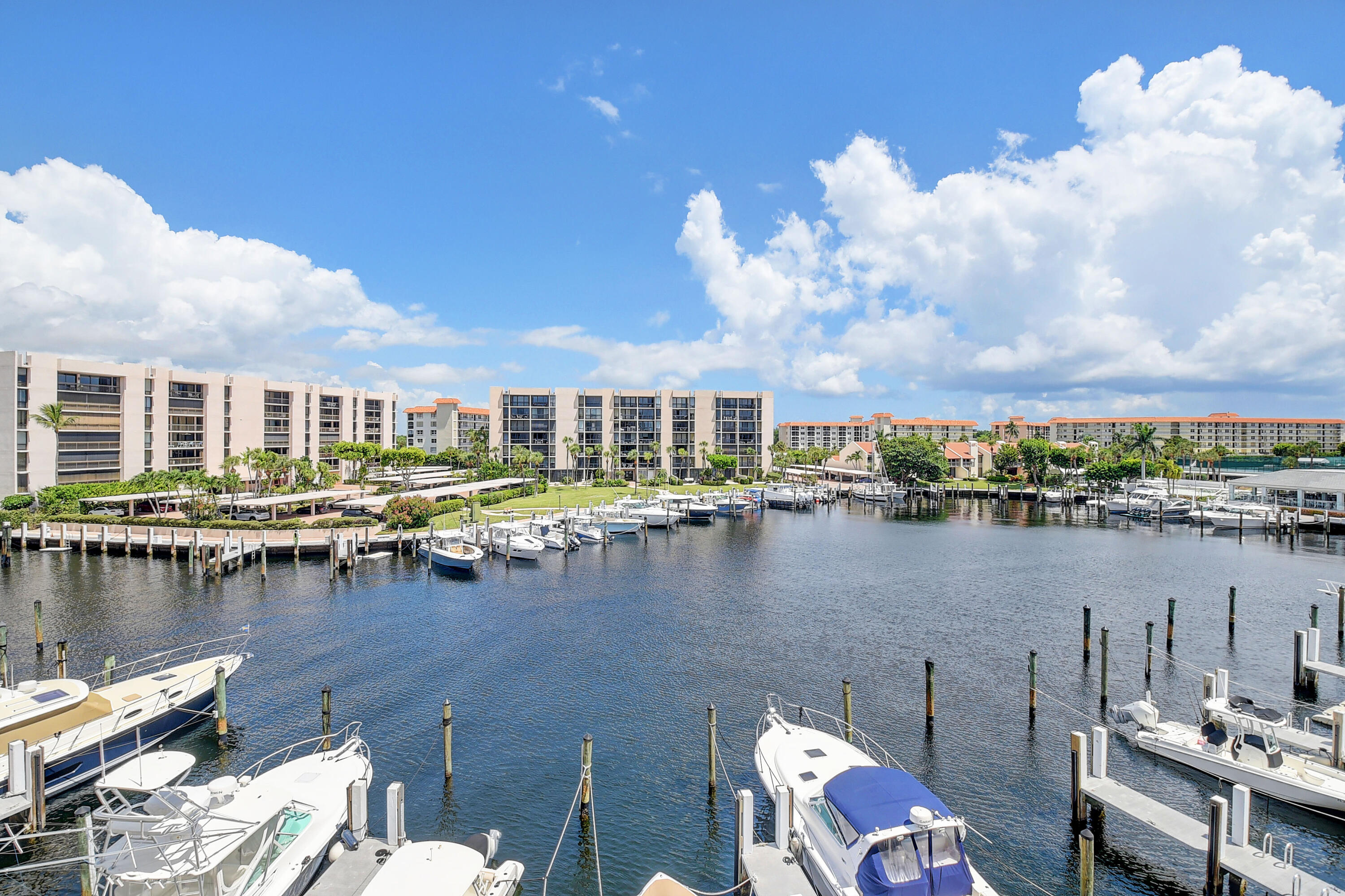 2687 N Ocean Boulevard 401-G