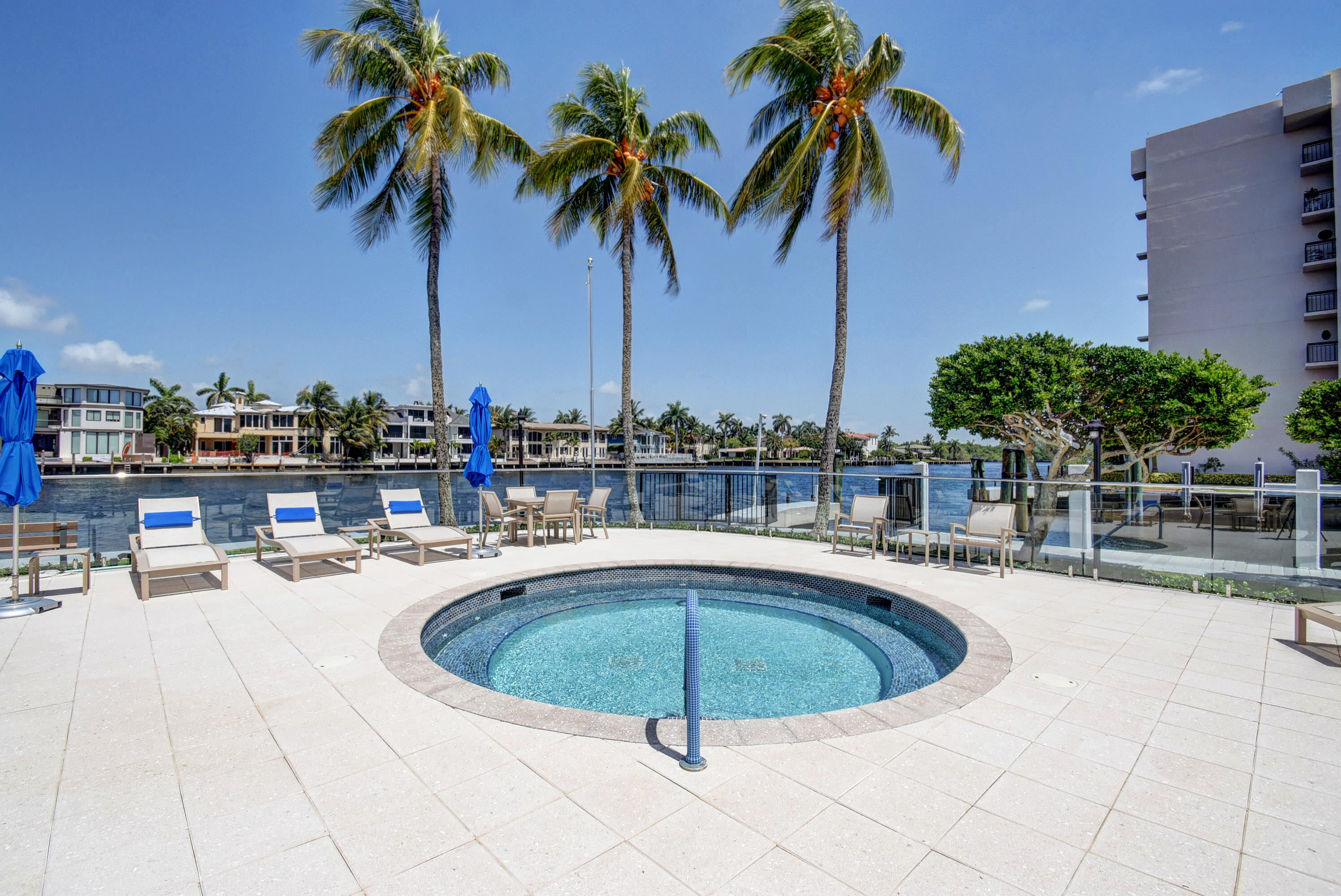 2687 N Ocean Boulevard 401-G