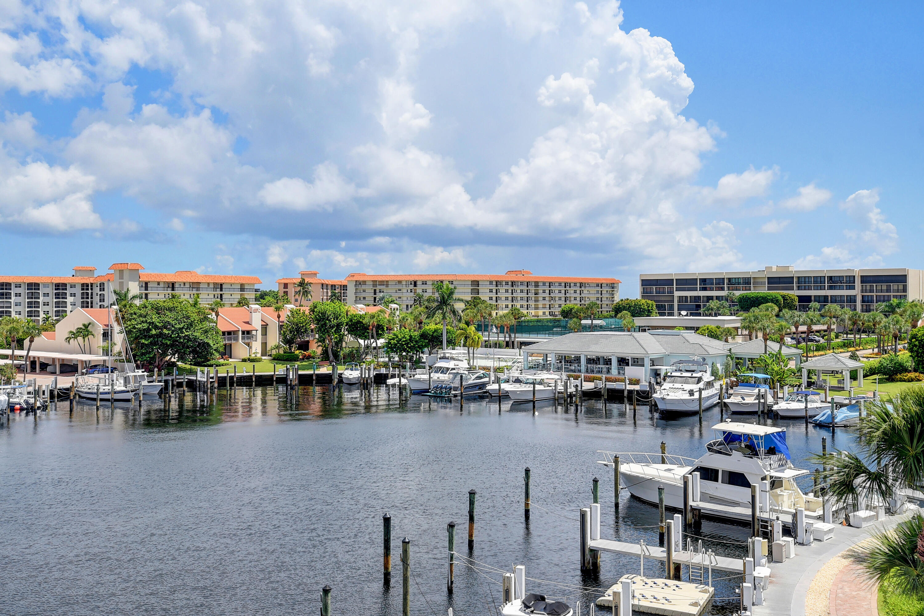 2687 N Ocean Boulevard 401-G