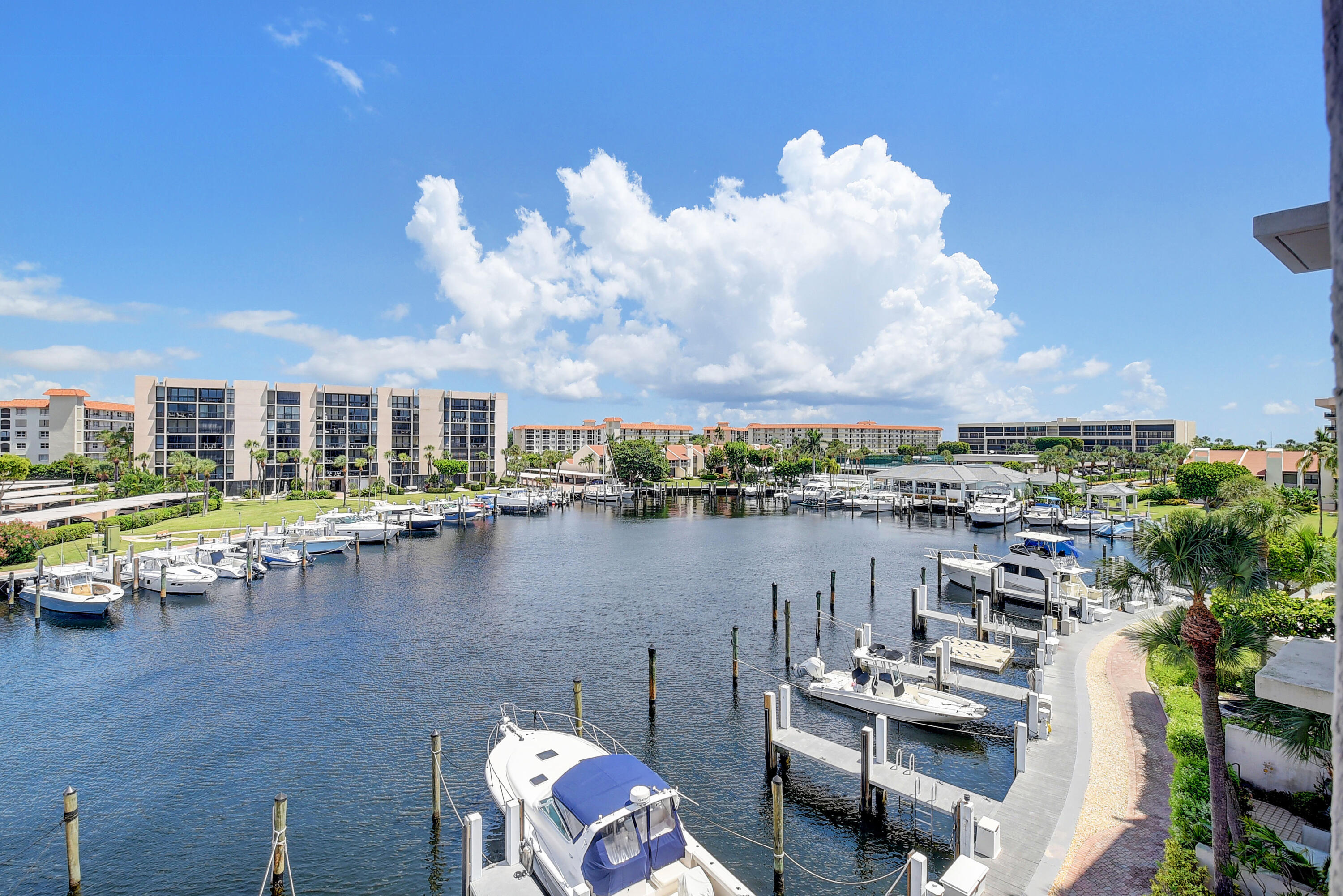 2687 N Ocean Boulevard 401-G