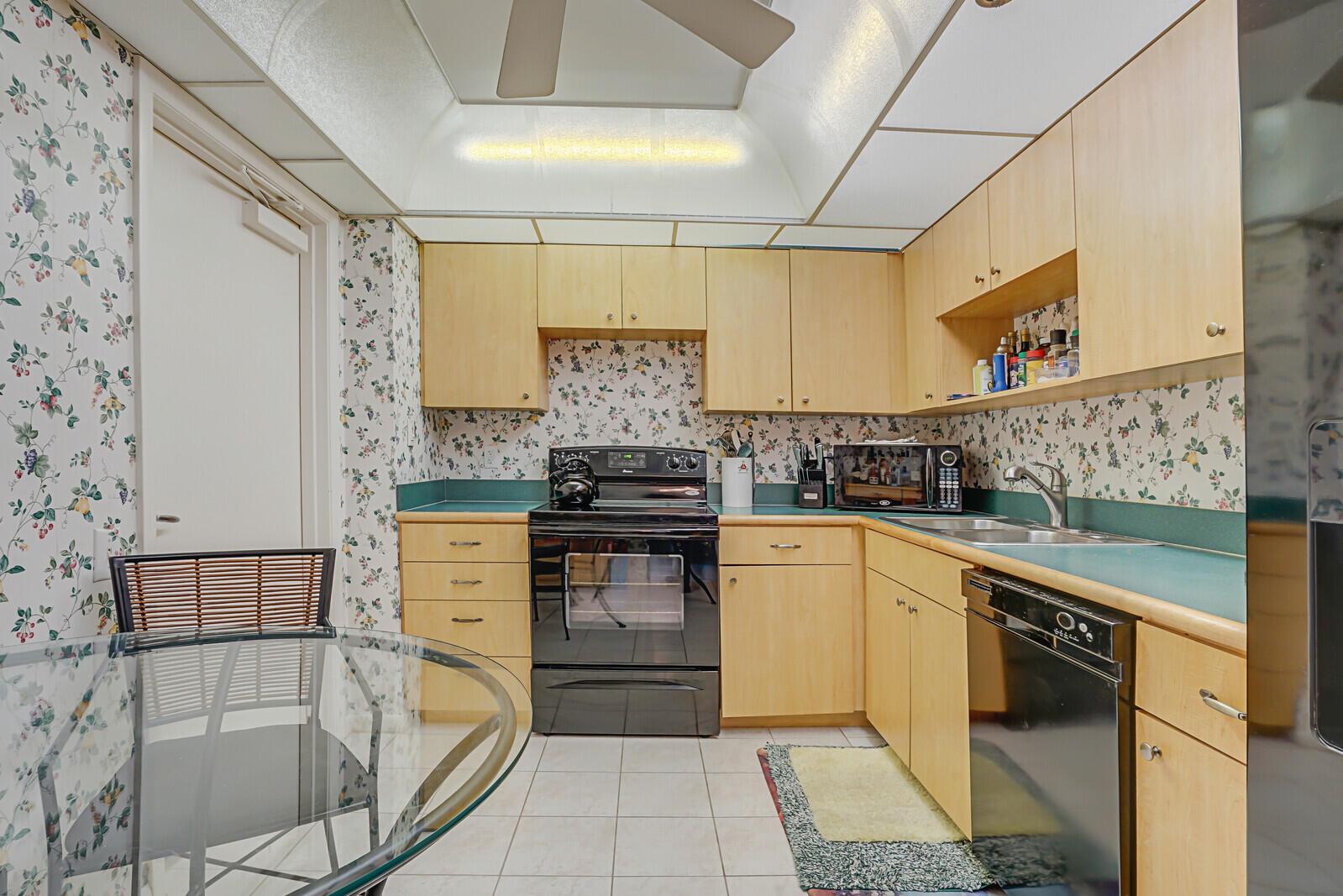 2667 N Ocean Boulevard I409