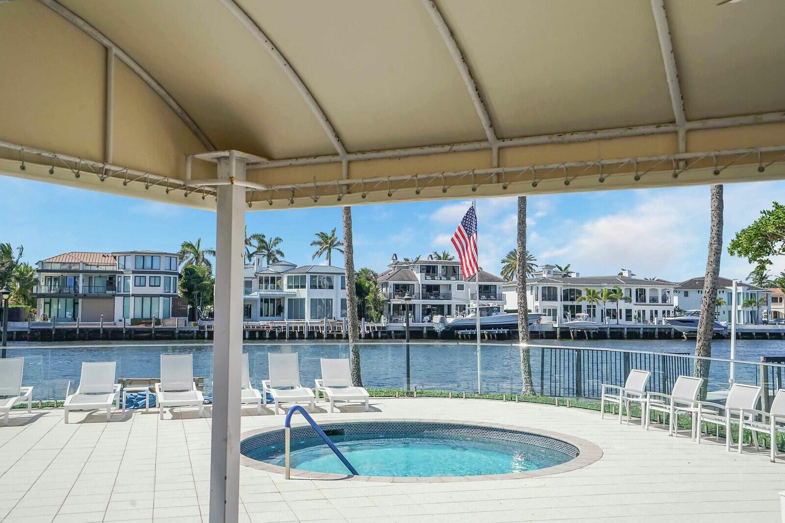 2667 N Ocean Boulevard I409