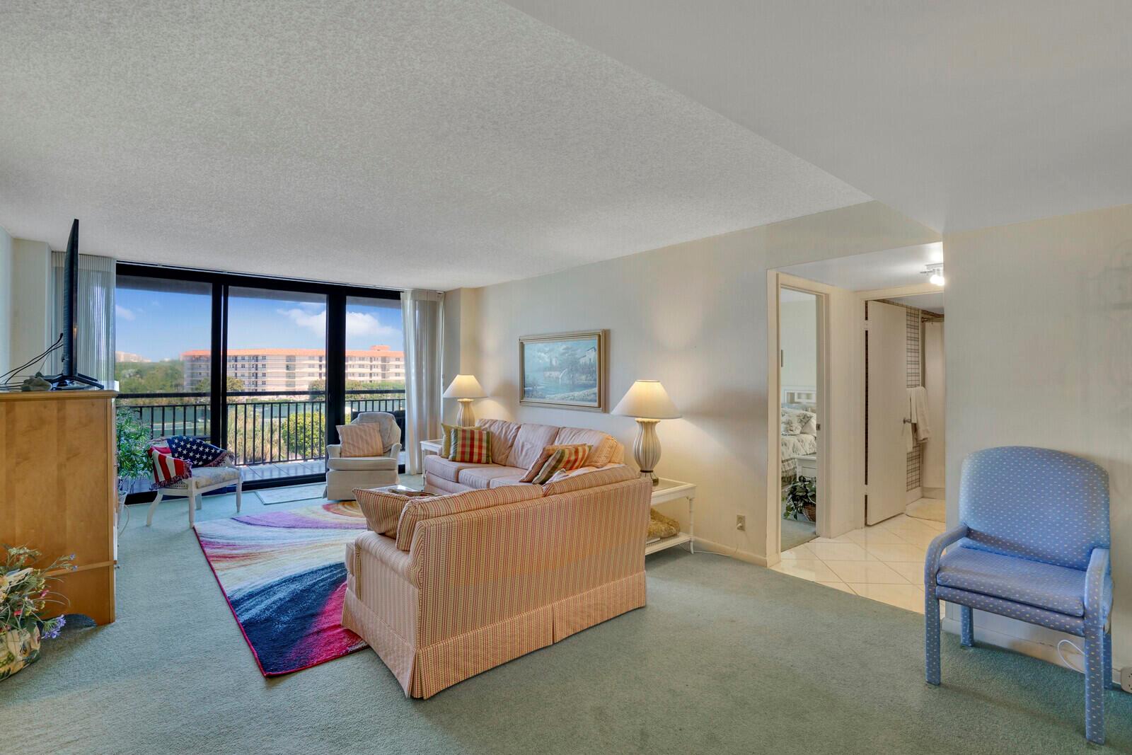 2667 N Ocean Boulevard I409