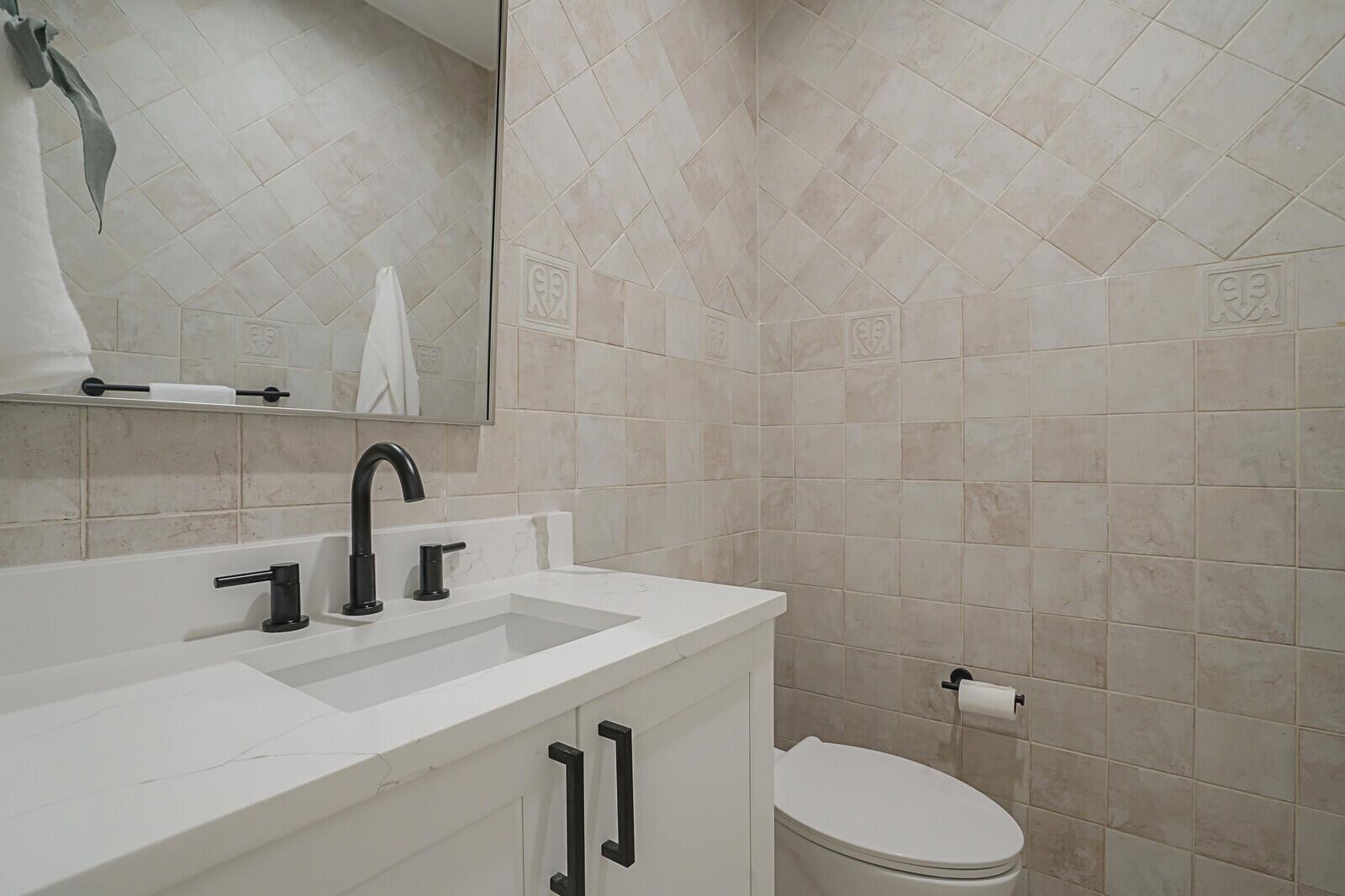 6282 NW 74th Terrace