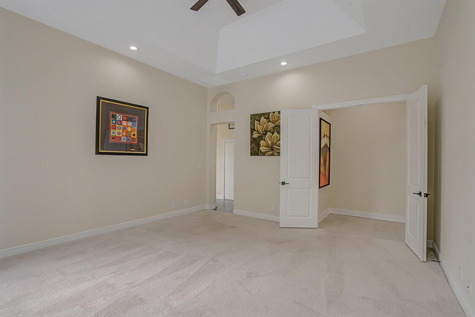 6282 NW 74th Terrace