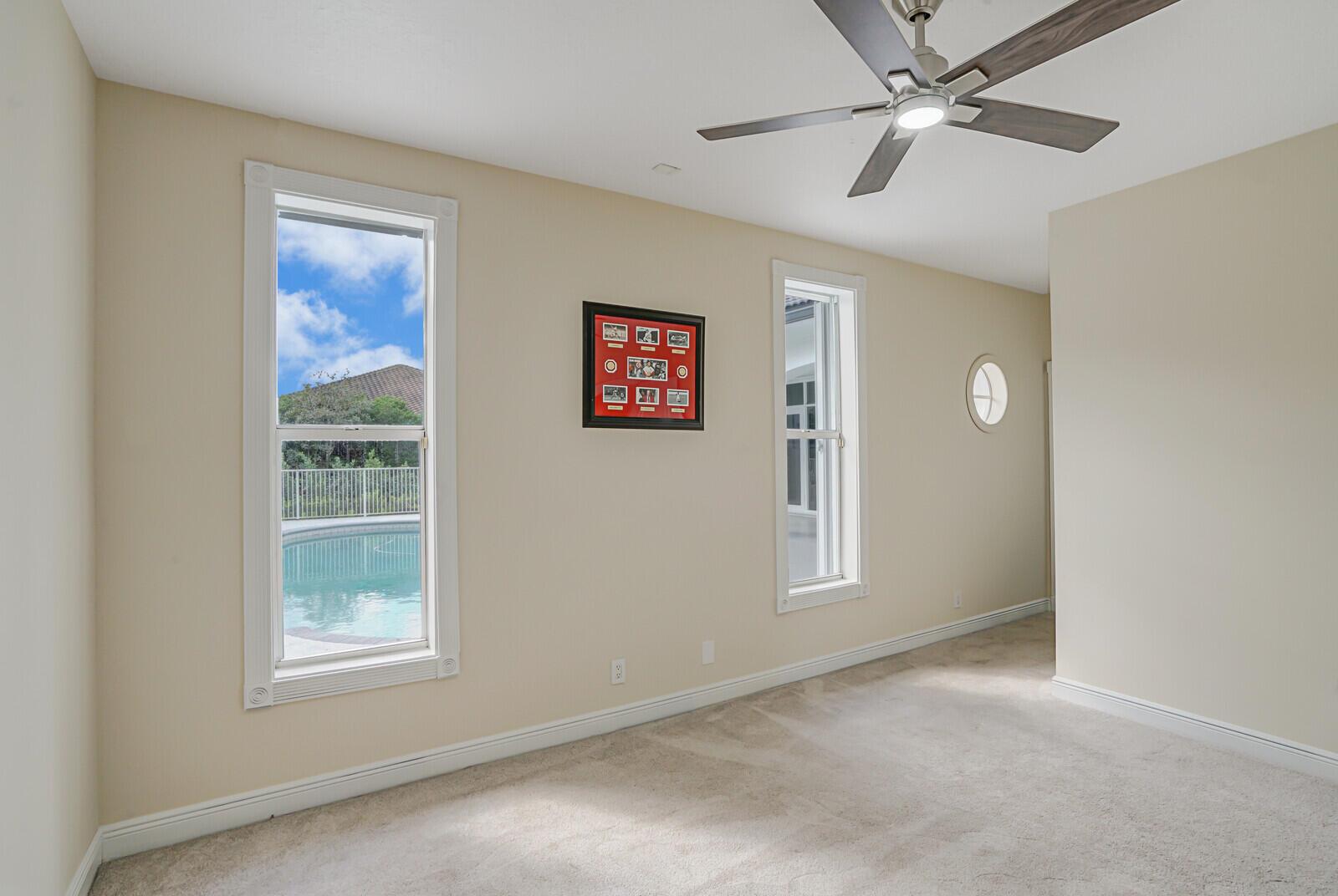 6282 NW 74th Terrace