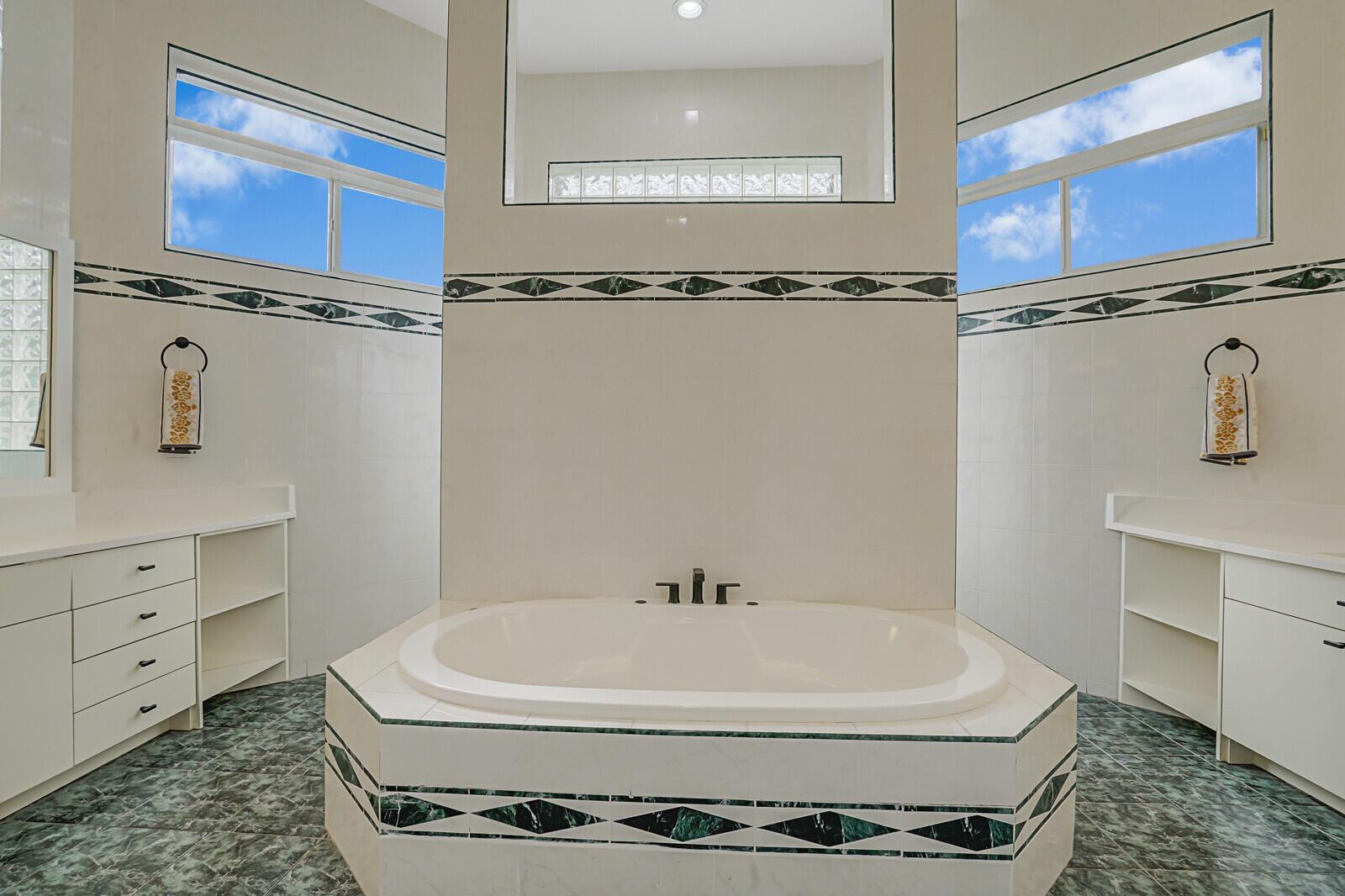 6282 NW 74th Terrace