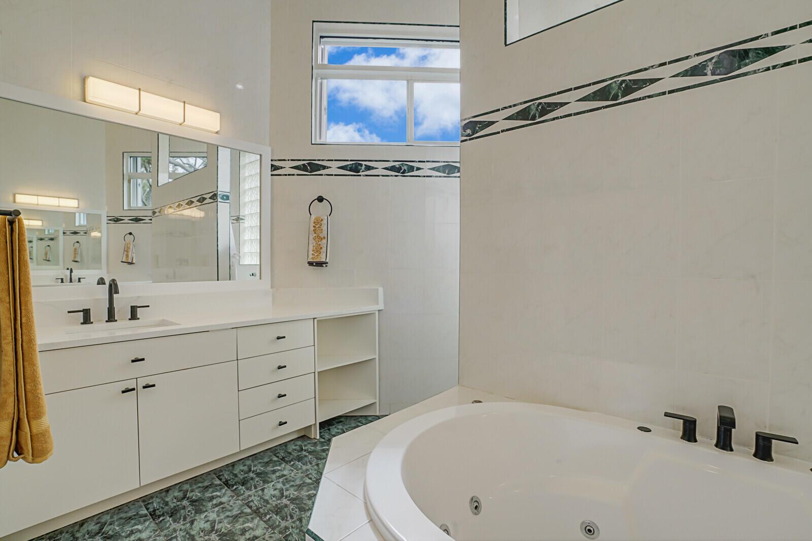 6282 NW 74th Terrace