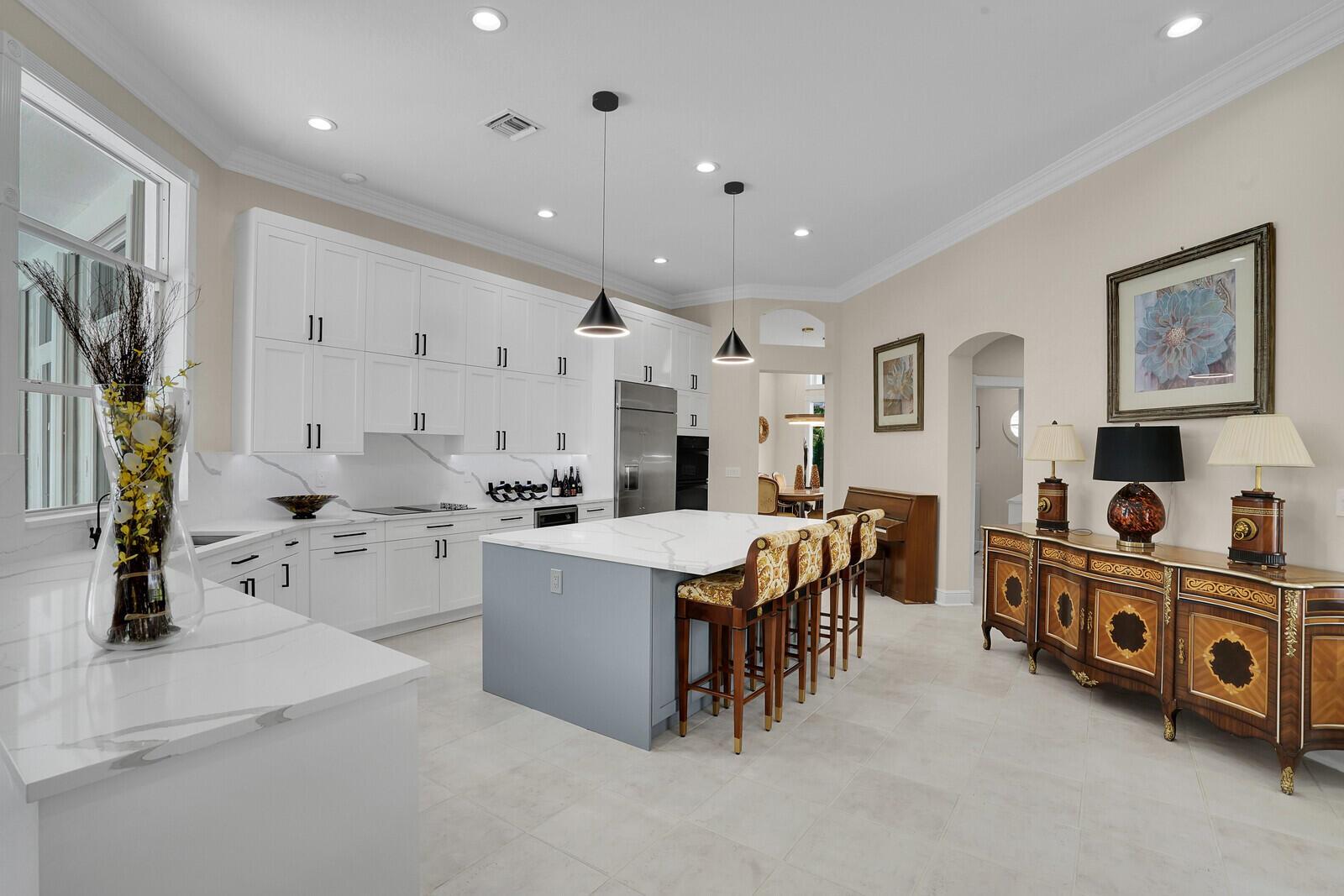 6282 NW 74th Terrace